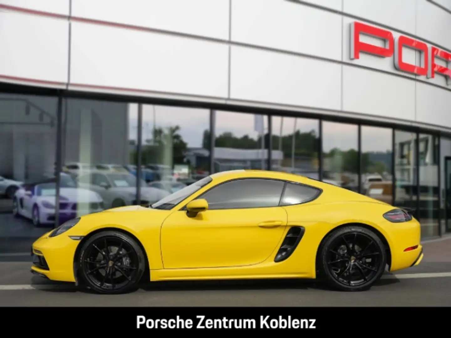 Porsche Cayman 718 Gelb - 2