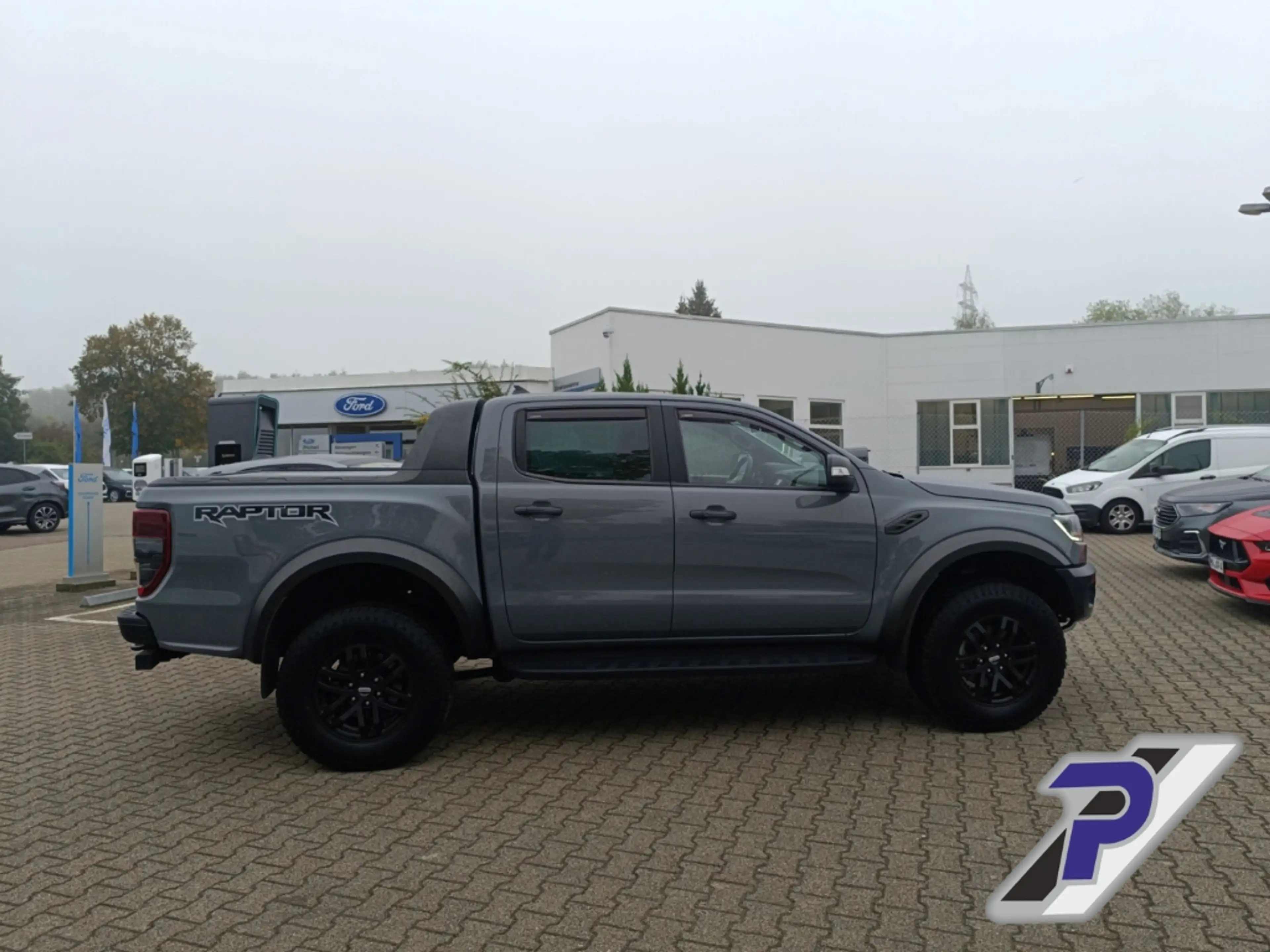 Ford Ranger Raptor Doppelkabine 4x4 RAPTOR-PAKET+AHK+LED Navi — photo 6