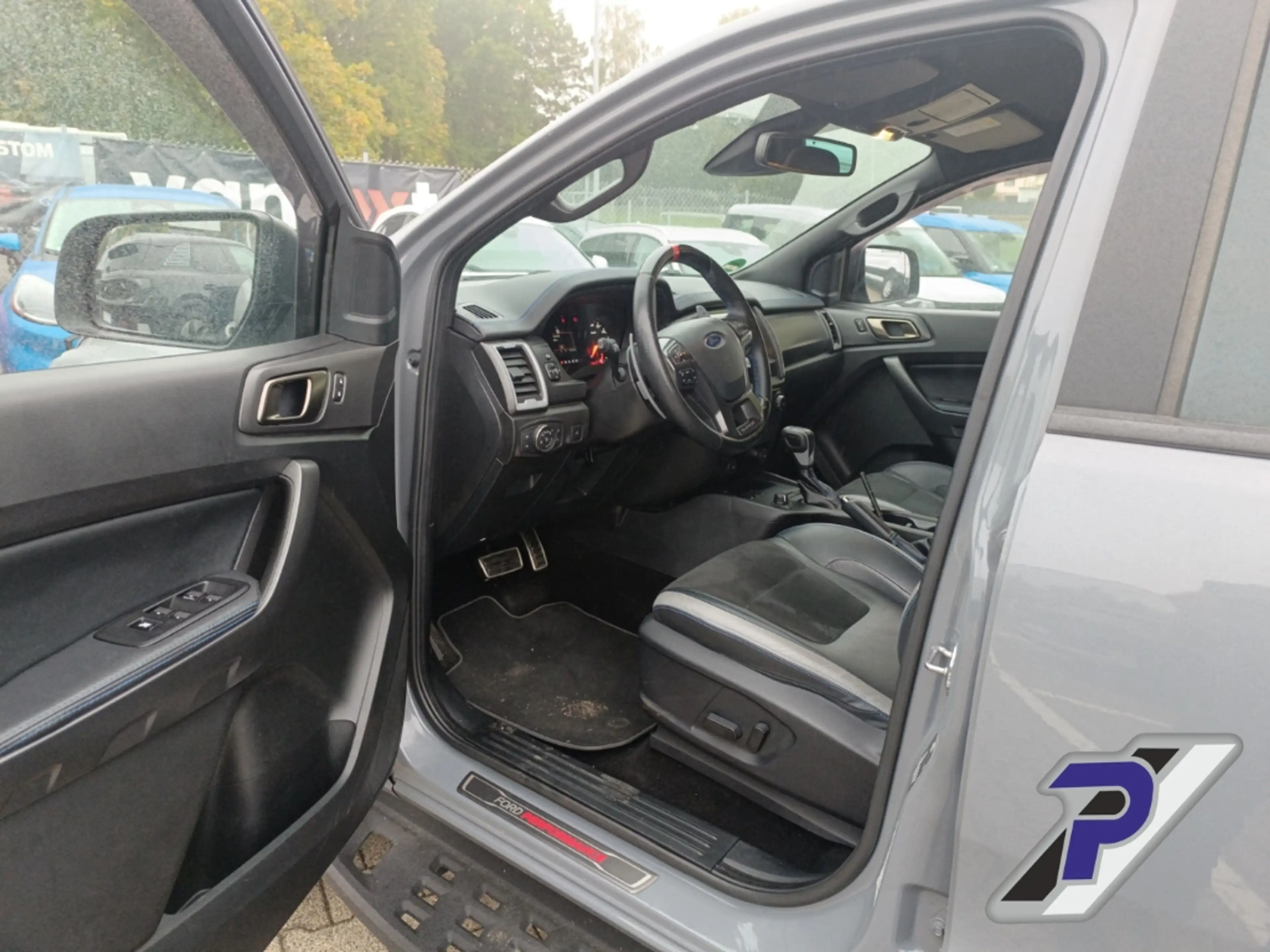 Ford Ranger Raptor Doppelkabine 4x4 RAPTOR-PAKET+AHK+LED Navi — photo 12
