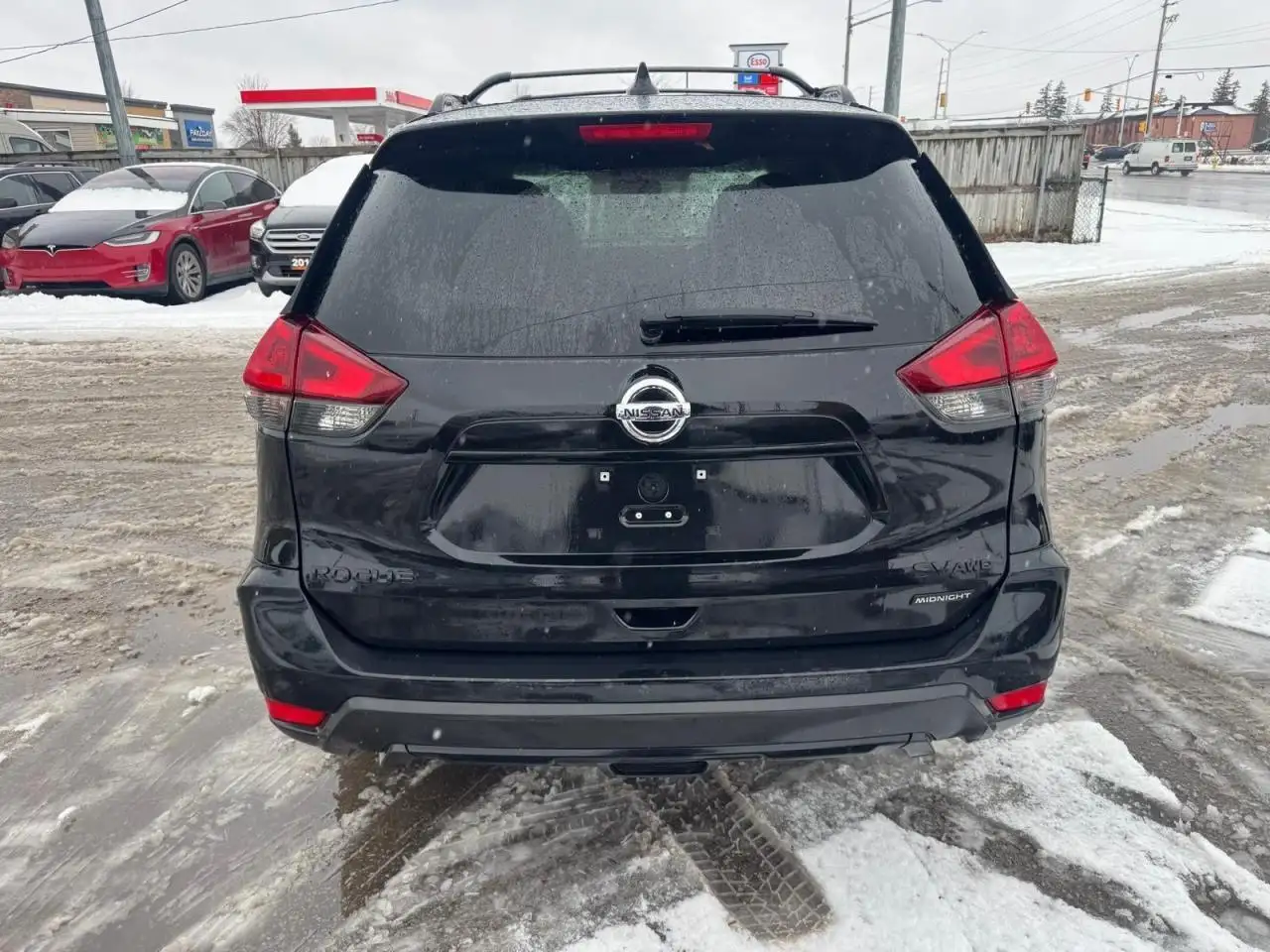 Nissan Rogue снимка Nissan Rogue