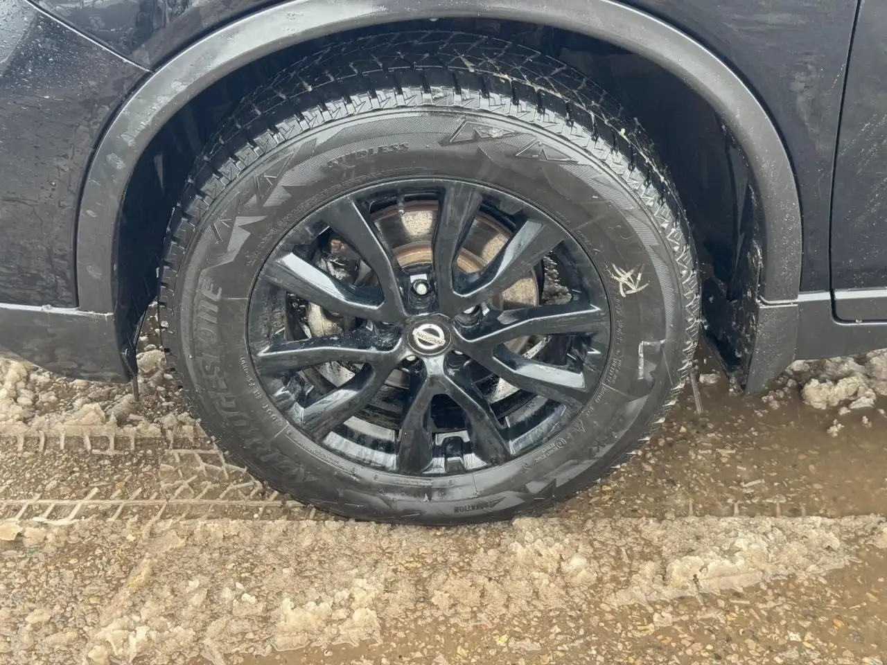 Nissan Rogue снимка Nissan Rogue