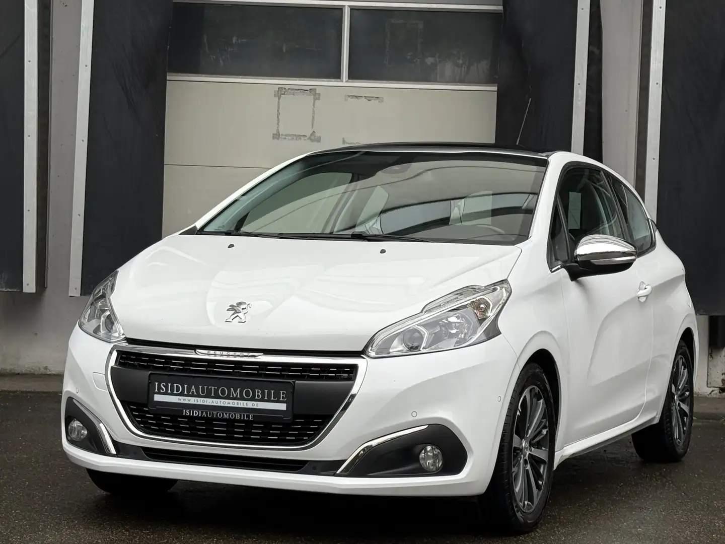 Peugeot 208 Allure Navi Sitzheizung Kamera Pano Tempomat Weiß - 1