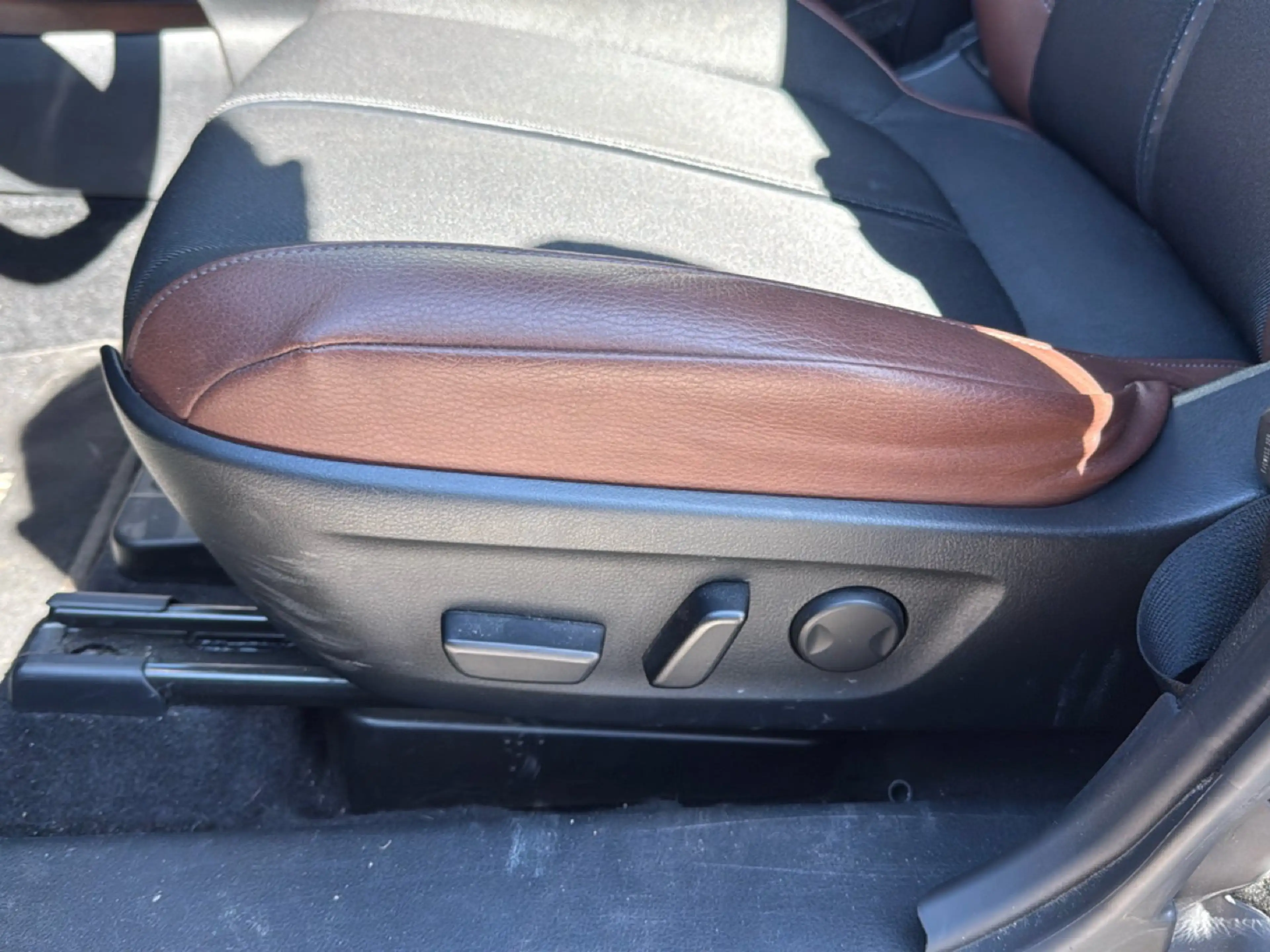 Mazda MX-30 E-SKYACTIV AUT Makoto — photo 11