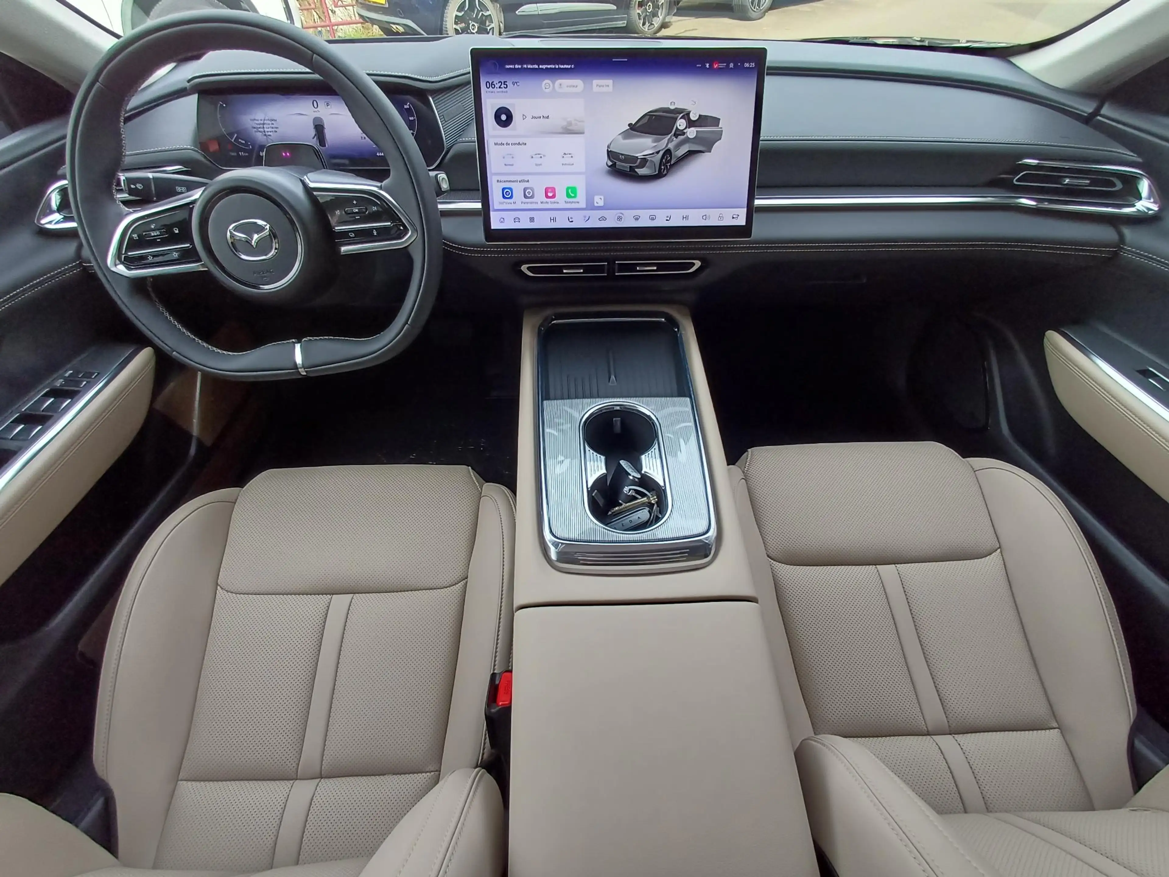Mazda 6e Mazda BEV 68.8 kWh 190kW Takumi — photo 7
