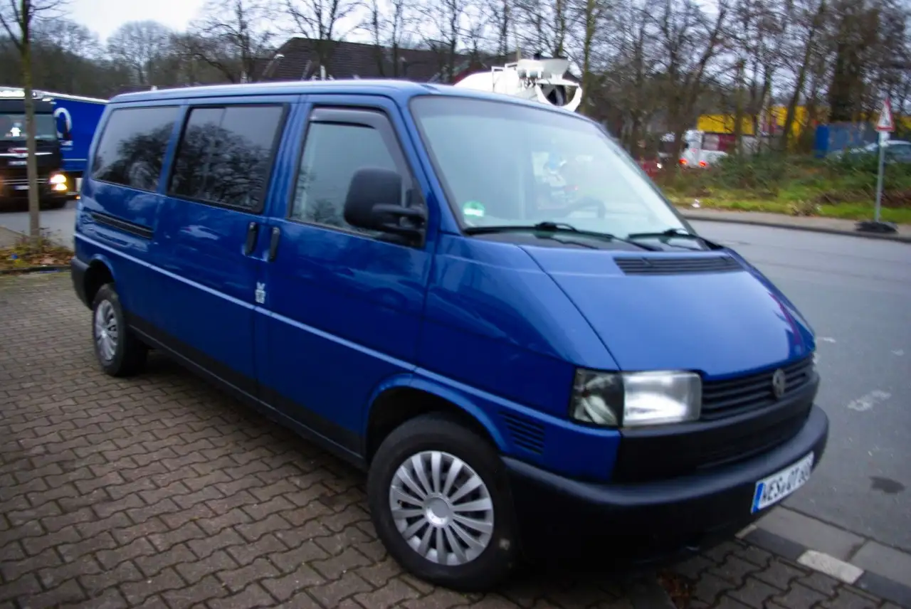 Volkswagen T4 Caravelle 2.5 TDI 65kW ** neuer Motor **, foto 3