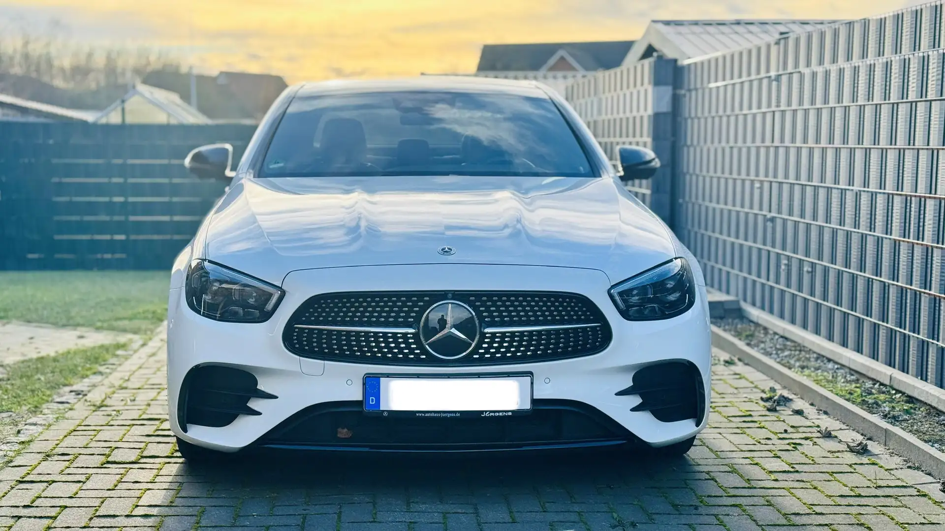 Mercedes-Benz E 220 E 220 d AMG Panorama Weiß - 1