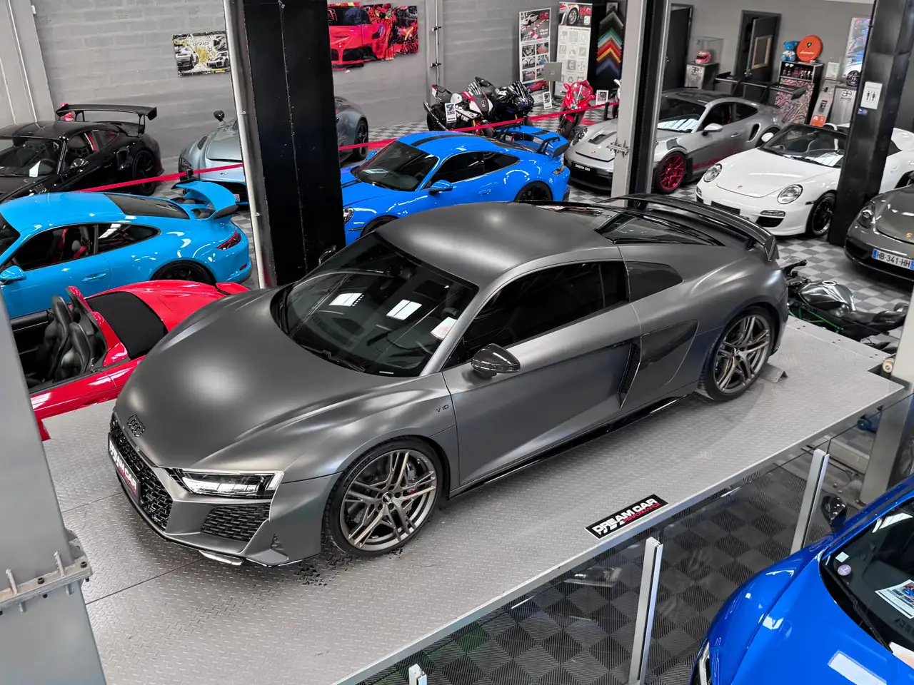 Audi R8