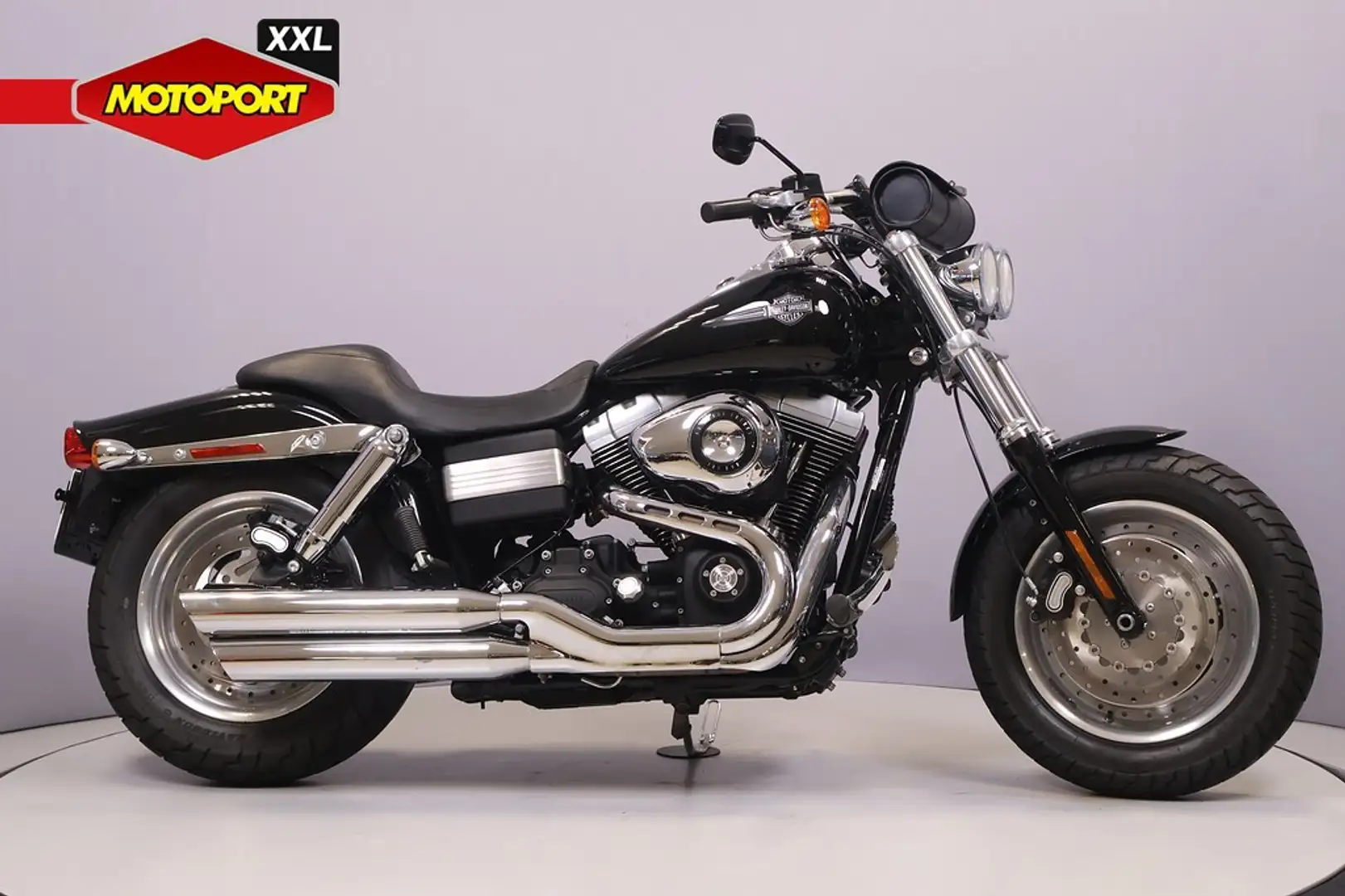 Harley-Davidson Fat Bob Černá - 1