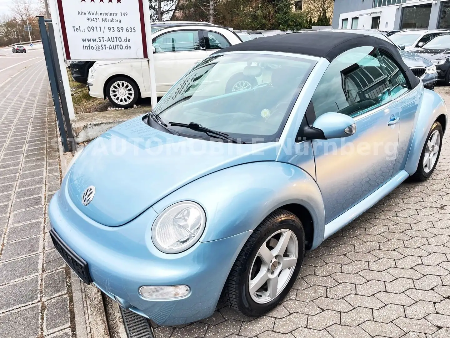 Volkswagen New Beetle Cabriolet 1.6 Highline*Klima*Sitzhzg* Bleu - 2
