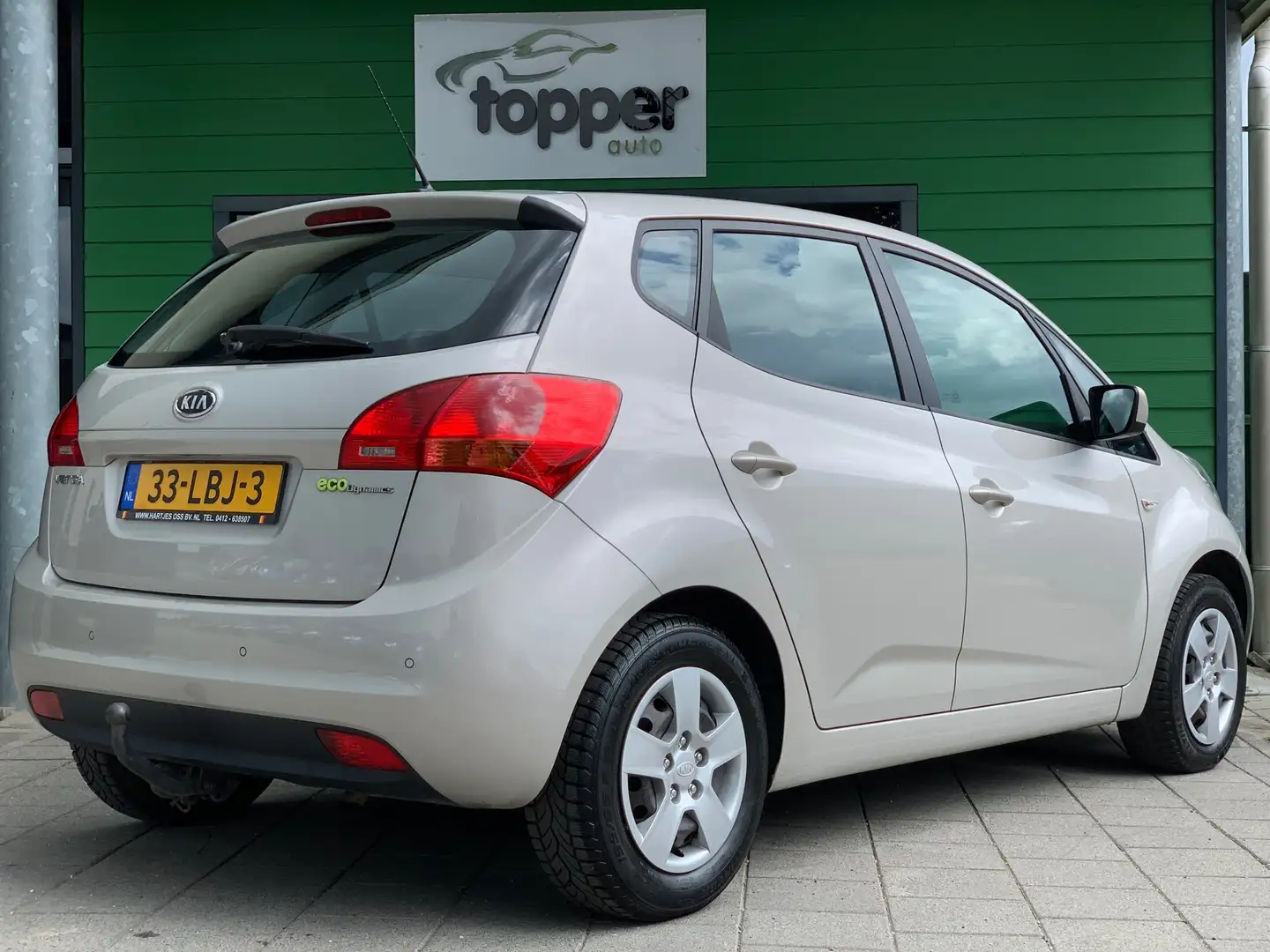Kia Venga 1.4 CVVT X-tra | CruiseControl | Airco | Trekhaak Grijs - 2
