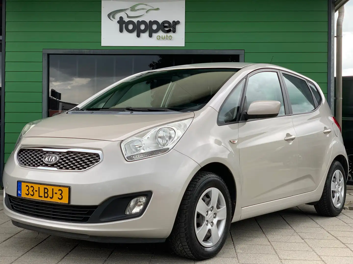 Kia Venga 1.4 CVVT X-tra | CruiseControl | Airco | Trekhaak Grijs - 1