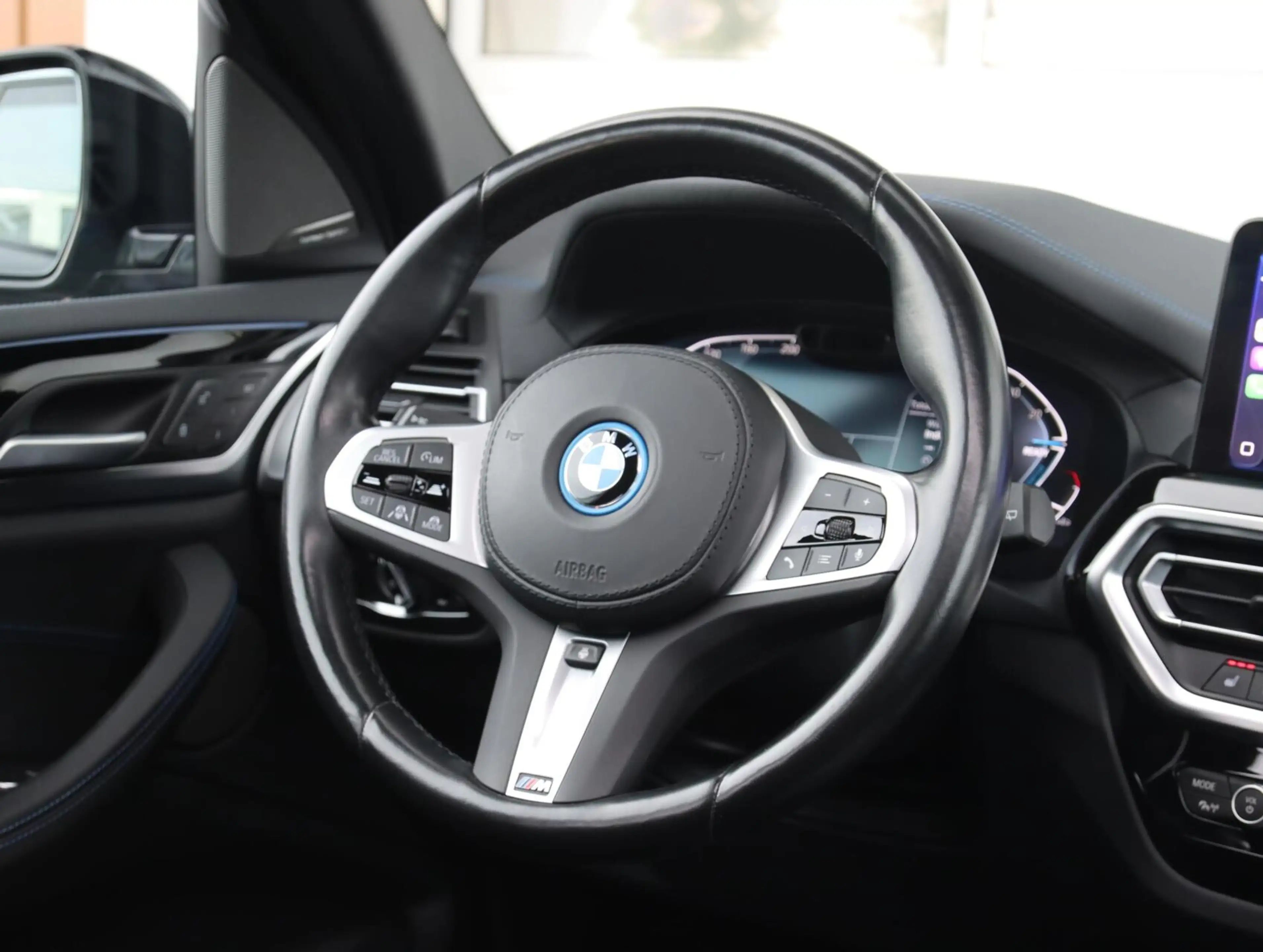 BMW iX3 High Executive 80 kWh | SOH 94% | Panoramadak | — photo 41