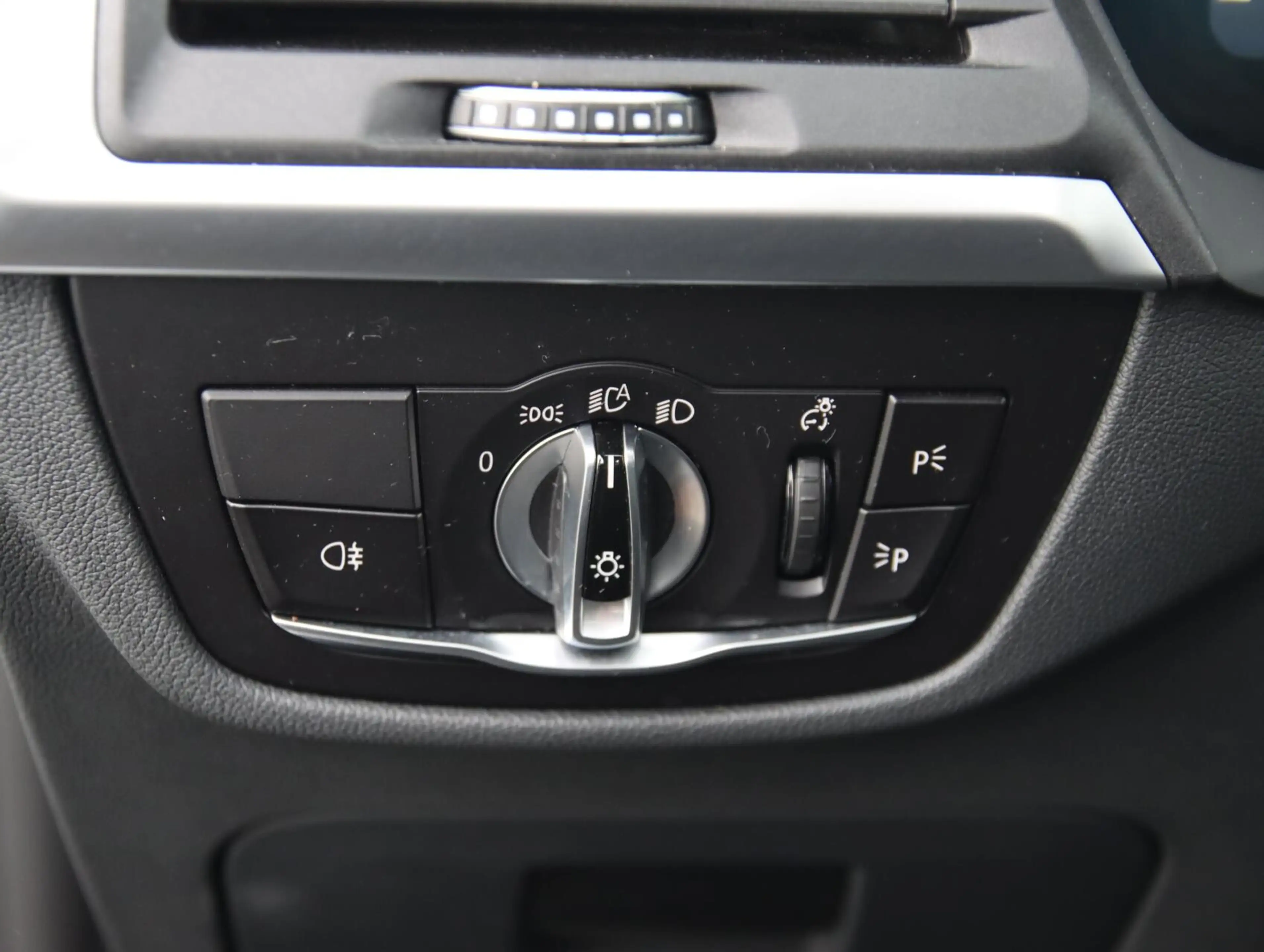 BMW iX3 High Executive 80 kWh | SOH 94% | Panoramadak | — photo 40