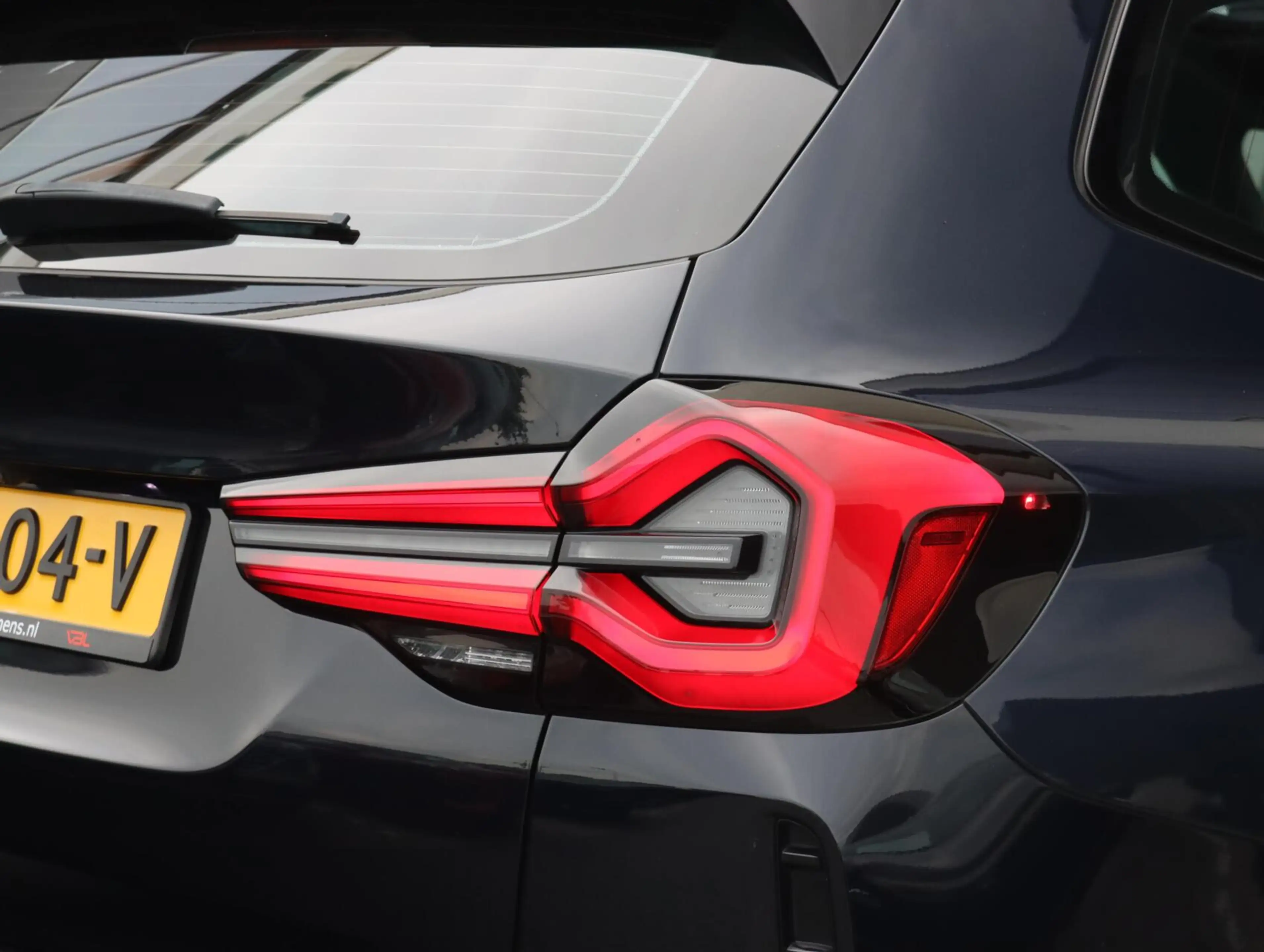BMW iX3 High Executive 80 kWh | SOH 94% | Panoramadak | — photo 30