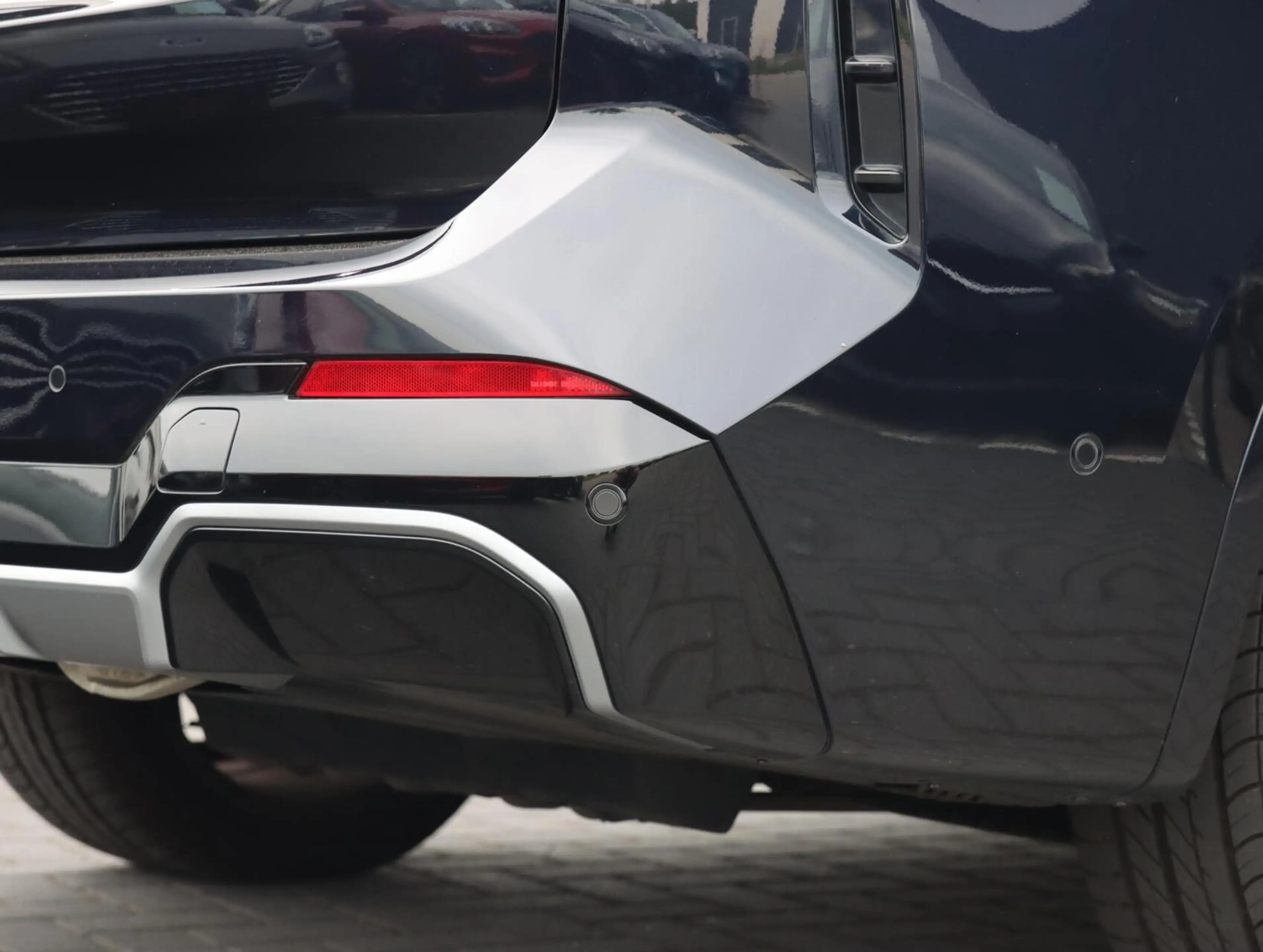 BMW iX3 High Executive 80 kWh | SOH 94% | Panoramadak | — photo 28