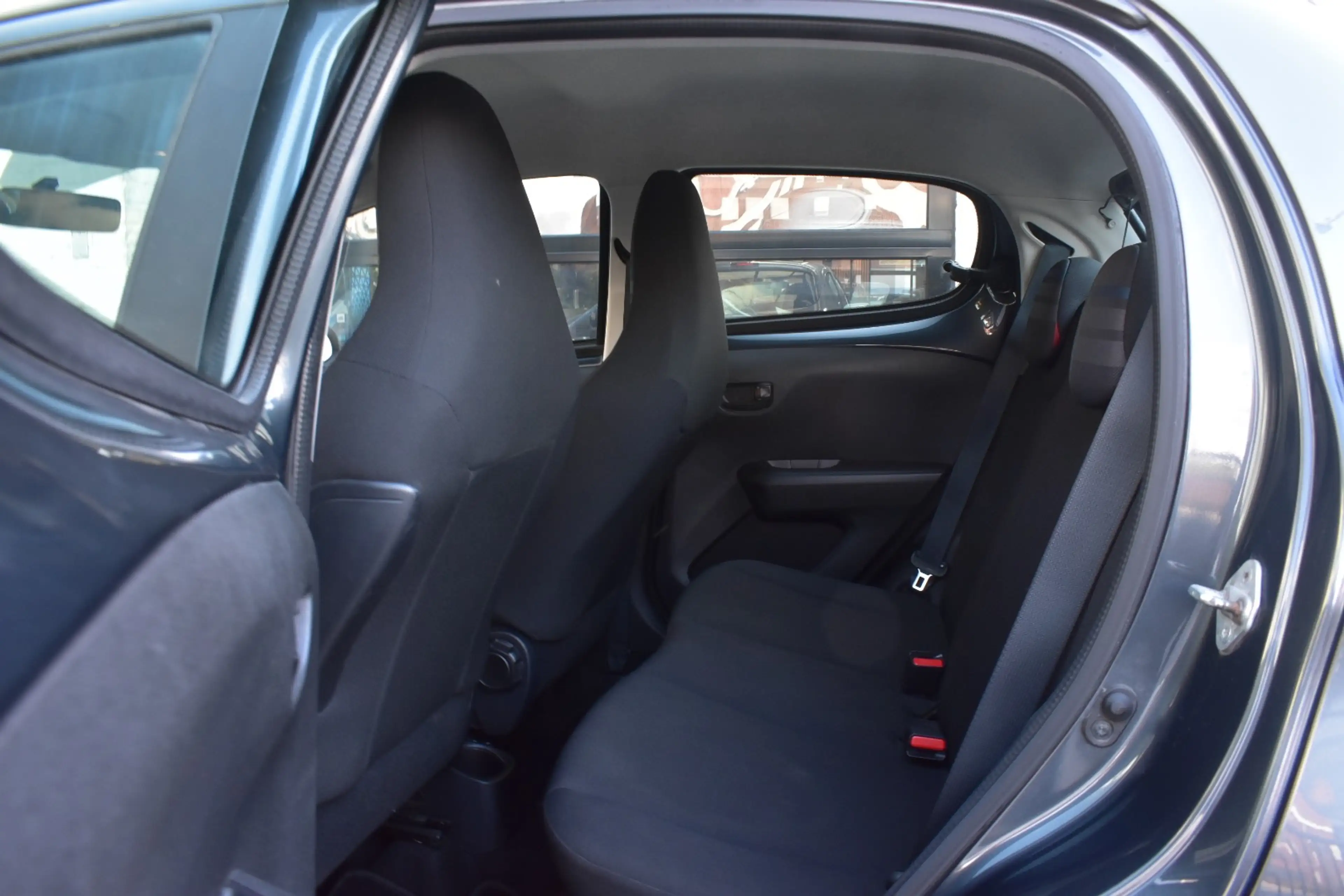 Peugeot 108 1.0 VTi Access / Xenon / Airco / Bluetooth / Garantie — photo 12