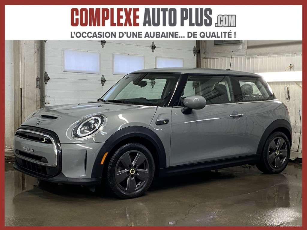 2022 MINI 3 Door