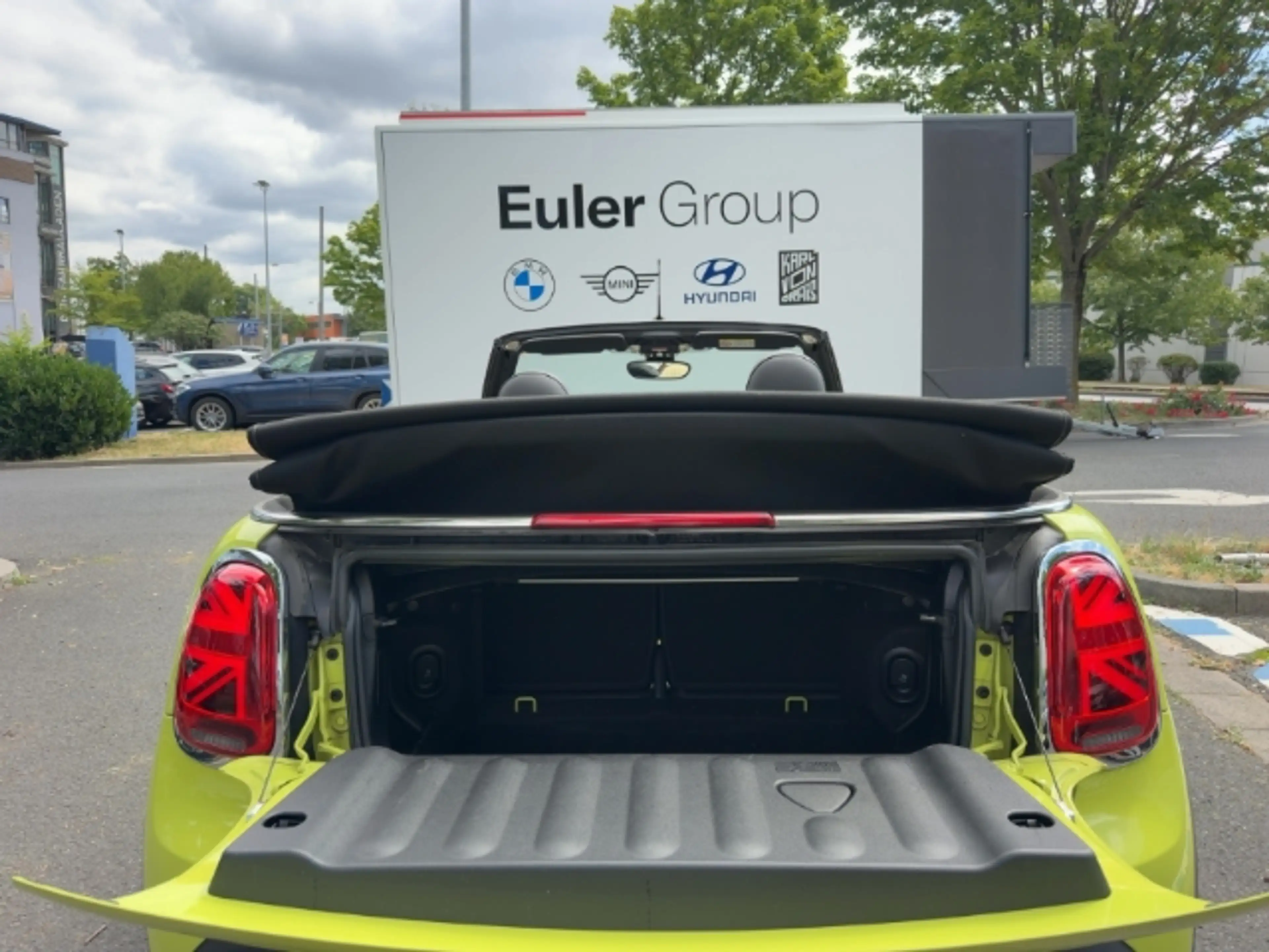 MINI Cooper Cabrio El. Verdeck LED Mehrzonenklima 2-Zonen-Klimaautom — photo 14