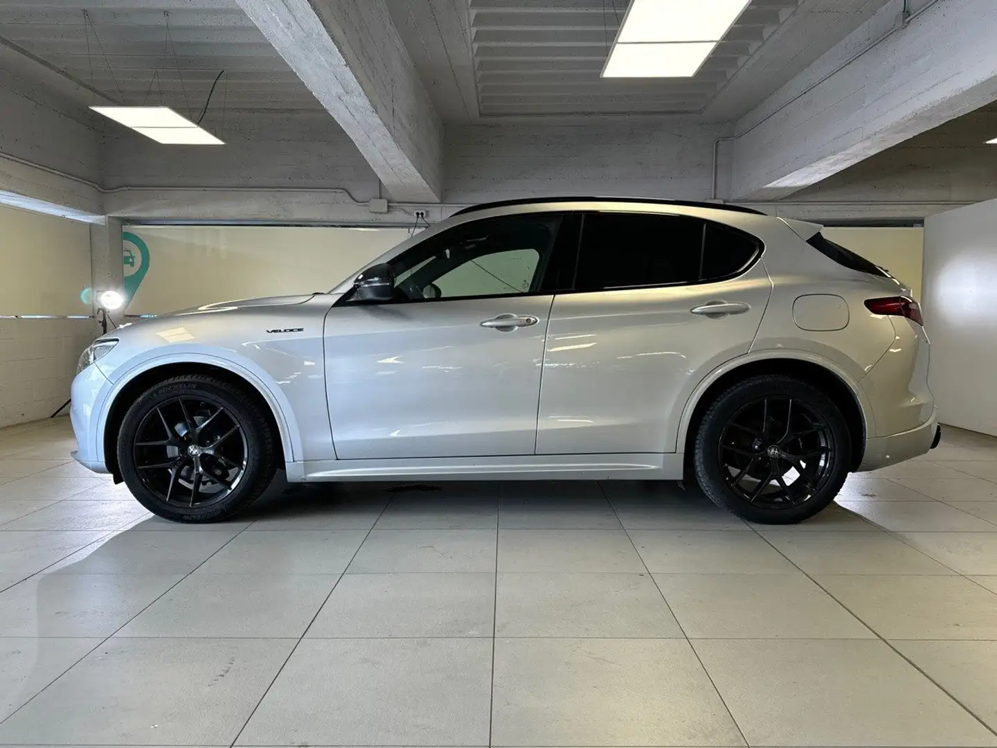 Alfa Romeo Stelvio 2.2 Turbo Diesel 210CV Veloce AT8 Q4 Grau - 2