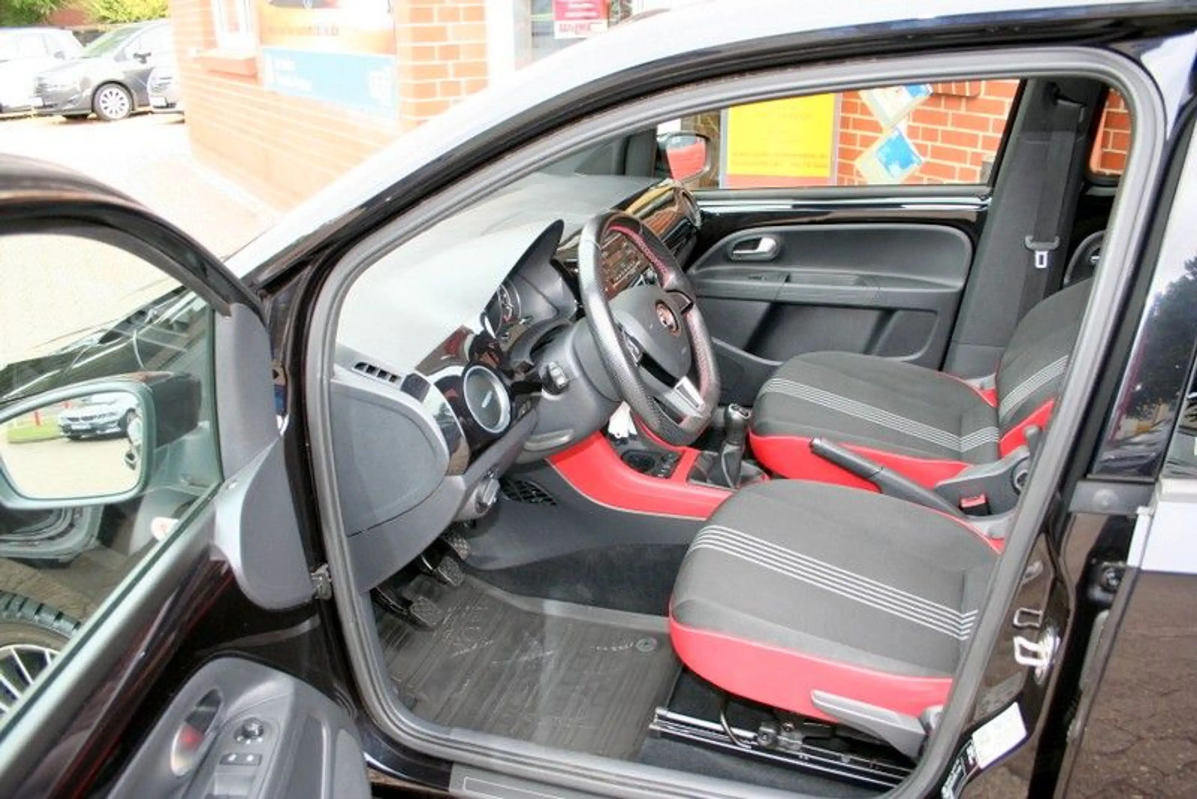 Skoda Citigo Monte Carlo+Sitzheizg.+Schiebedach+PDC+++ — photo 4