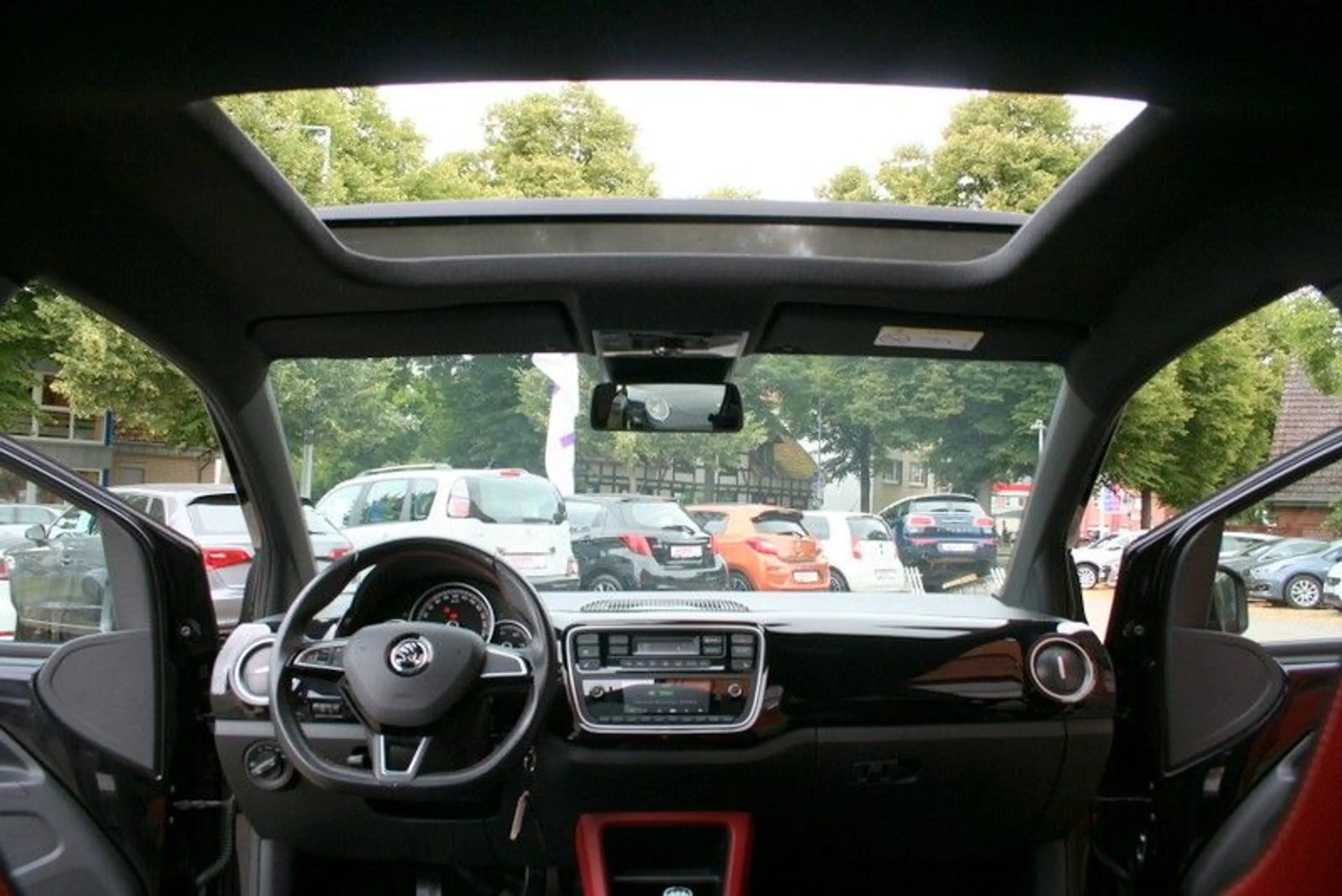 Skoda Citigo Monte Carlo+Sitzheizg.+Schiebedach+PDC+++ — photo 7