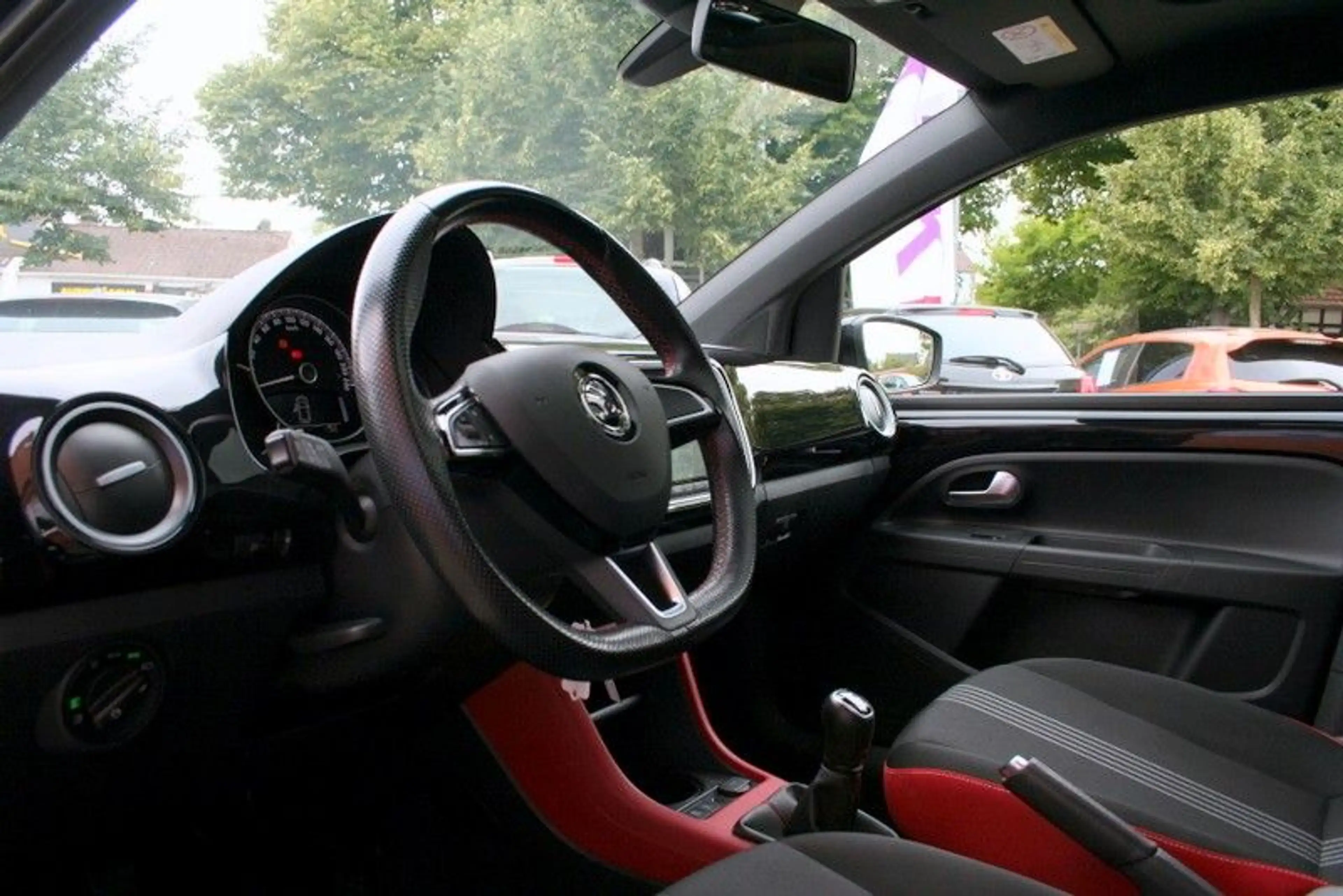 Skoda Citigo Monte Carlo+Sitzheizg.+Schiebedach+PDC+++ — photo 12