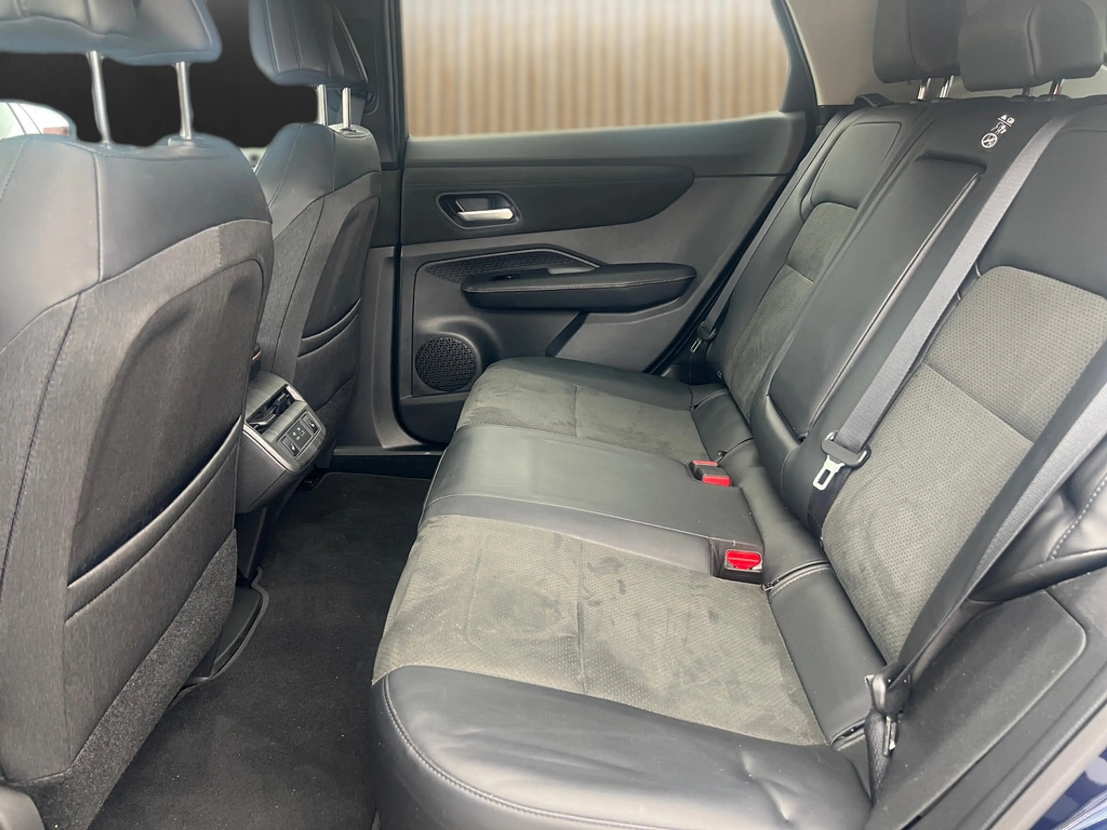 Nissan Ariya Evolve Pack 87kWh PANO HUD BOSE ACC LED — photo 15
