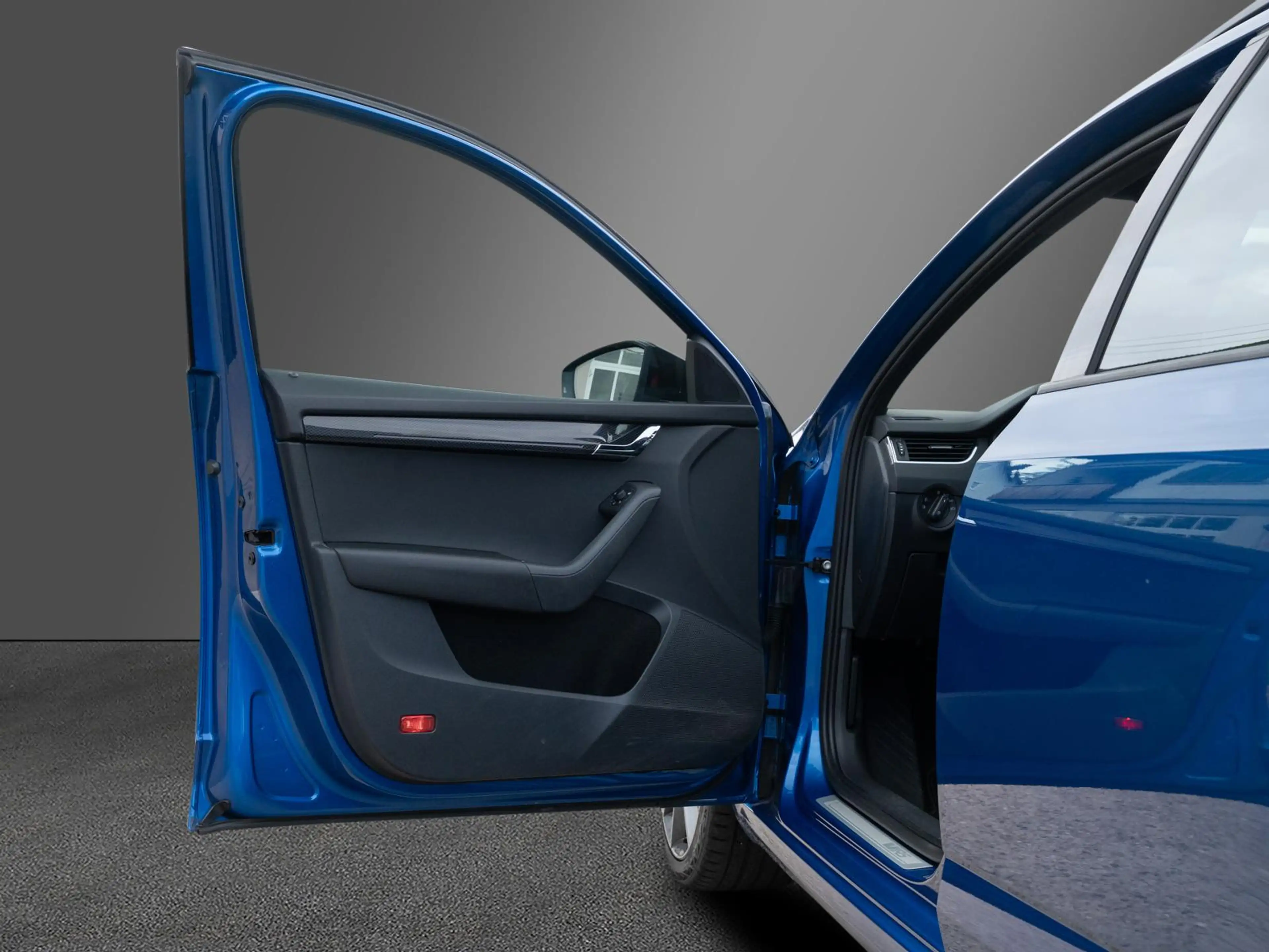 Skoda Octavia RS Business-Paket Amundsen AHK Chrom-P. — photo 29