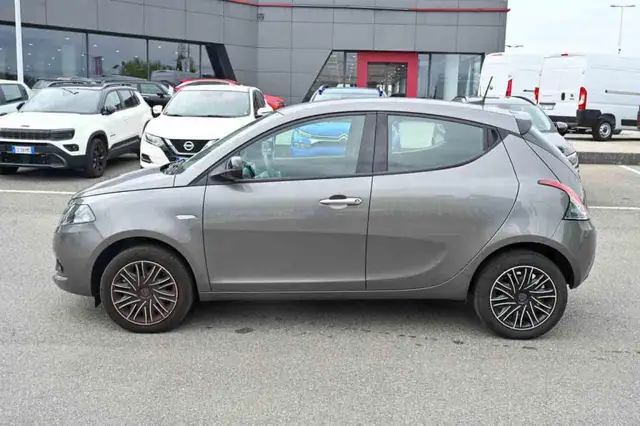 Lancia Ypsilon view 20