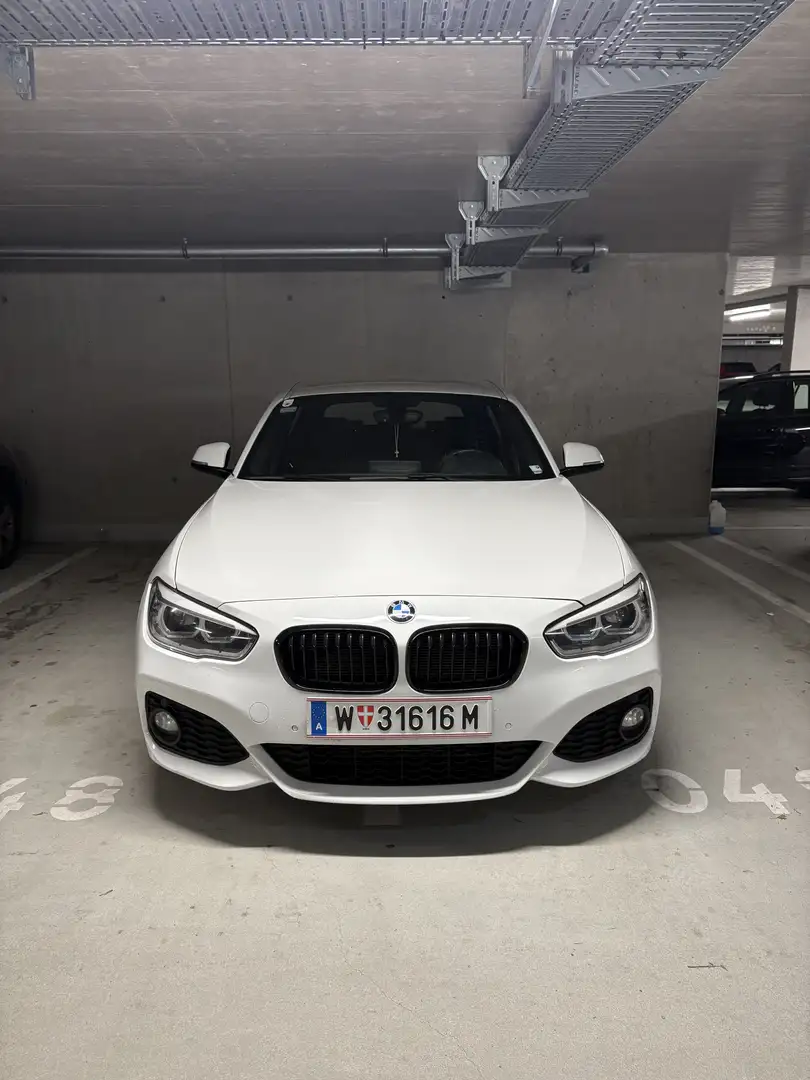 BMW 116 116d M Sport - 1