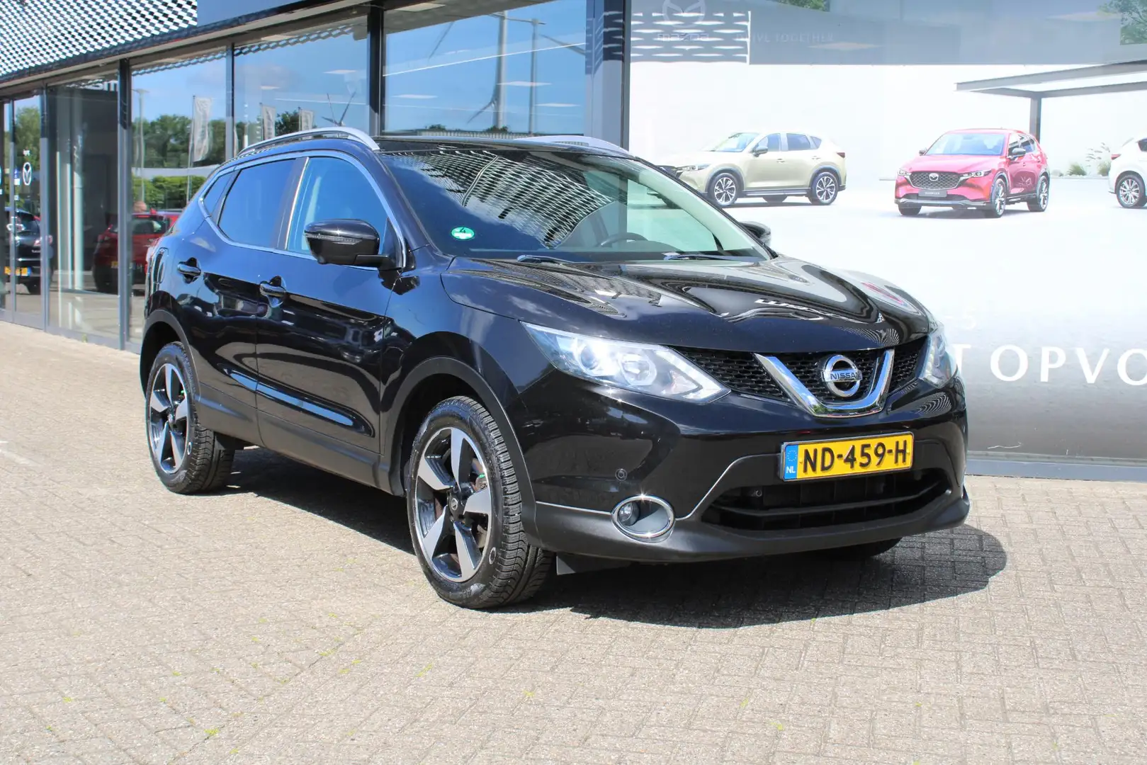 Nissan Qashqai 1.2 N-Connecta , Trekhaak, Clima, Cruise, Pano. Da Negro - 2