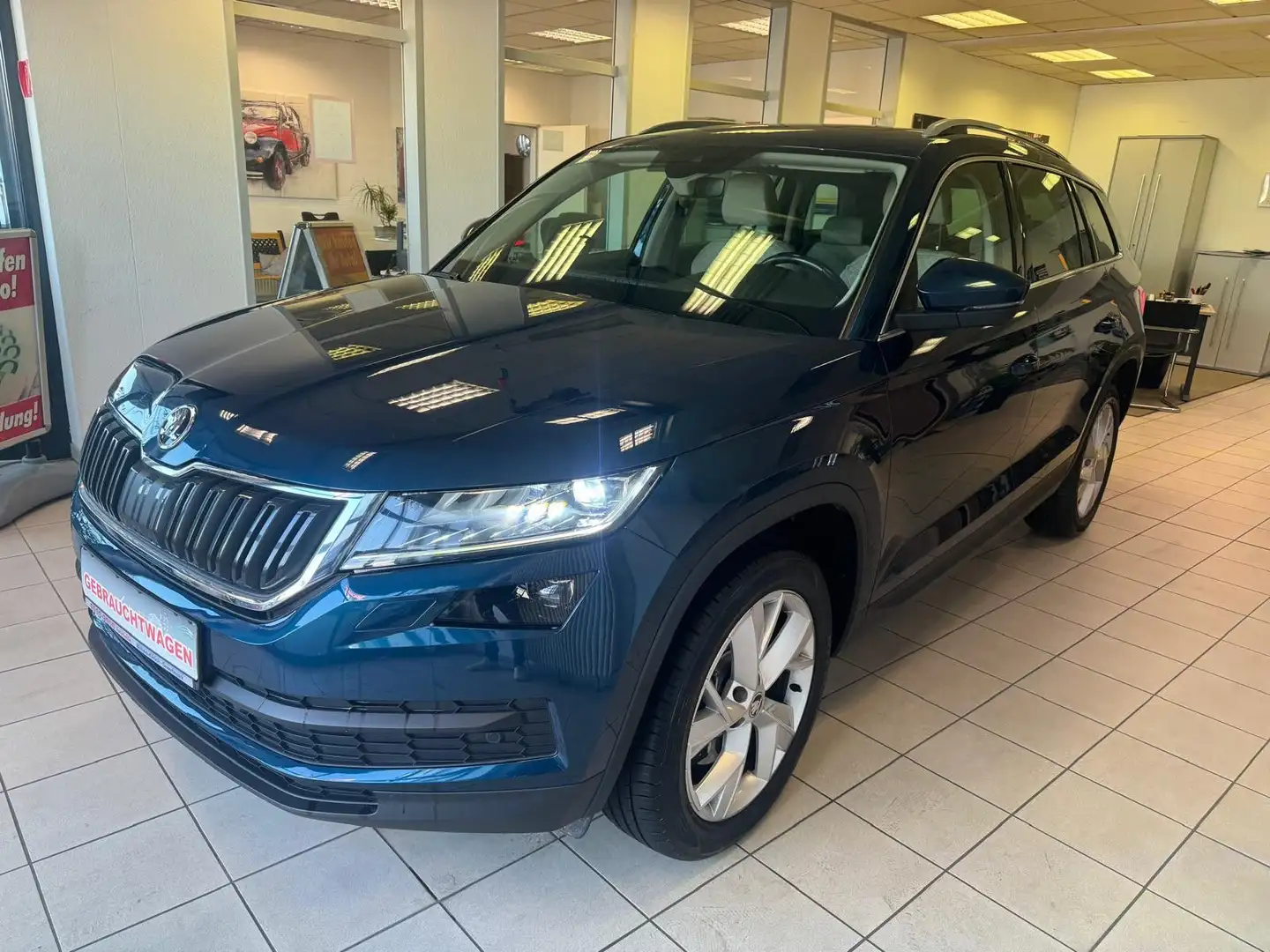 Skoda Kodiaq Style 4x4/LED/PANORAMA/NAVI/CARPLAY Azul - 1