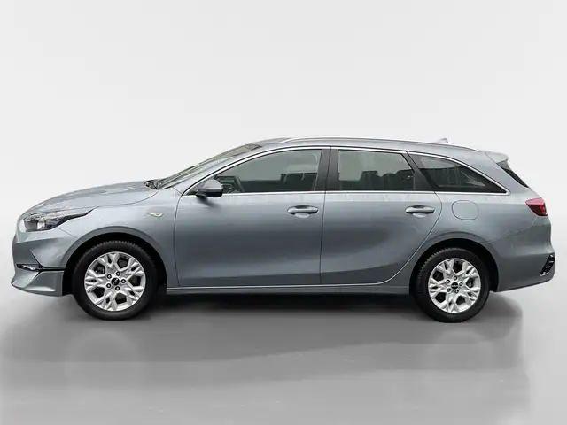 Kia Ceed view 3