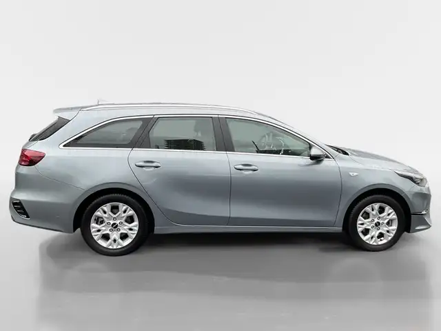 Kia Ceed view 6