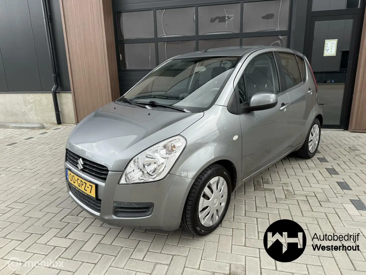 Suzuki Splash 1.2 Comfort AIRCO NWE APK NAP Bluetooth Gri - 2