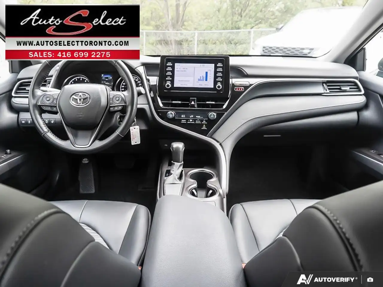Toyota Camry снимка Toyota Camry