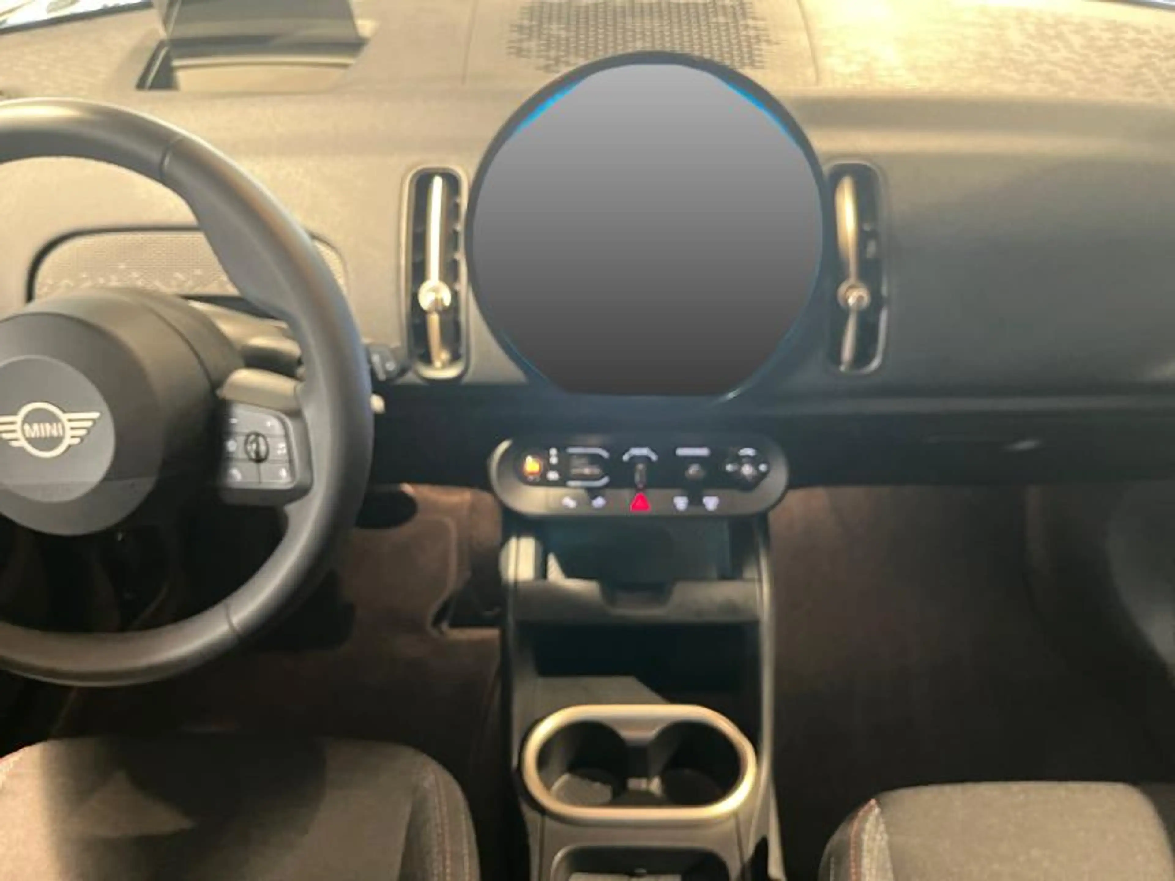MINI Countryman C Countryman C — photo 8
