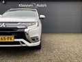 Mitsubishi Outlander 2.4 PHEV Intense+ 4WD AUT. 1e eigenaar | dealer on White - thumbnail 14
