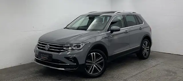 Volkswagen Tiguan 2.0 4M Elegance PANO+IQ-LIGHT+AHK+MEMORY+