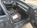 Volkswagen Passat Variant R-Line2.0TDI DSG LED Navi SHZ AHK Grijs - thumbnail 5