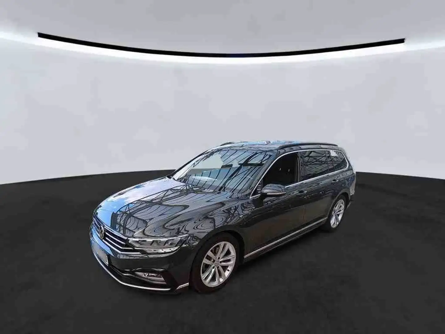 Volkswagen Passat Variant R-Line2.0TDI DSG LED Navi SHZ AHK Grau - 1