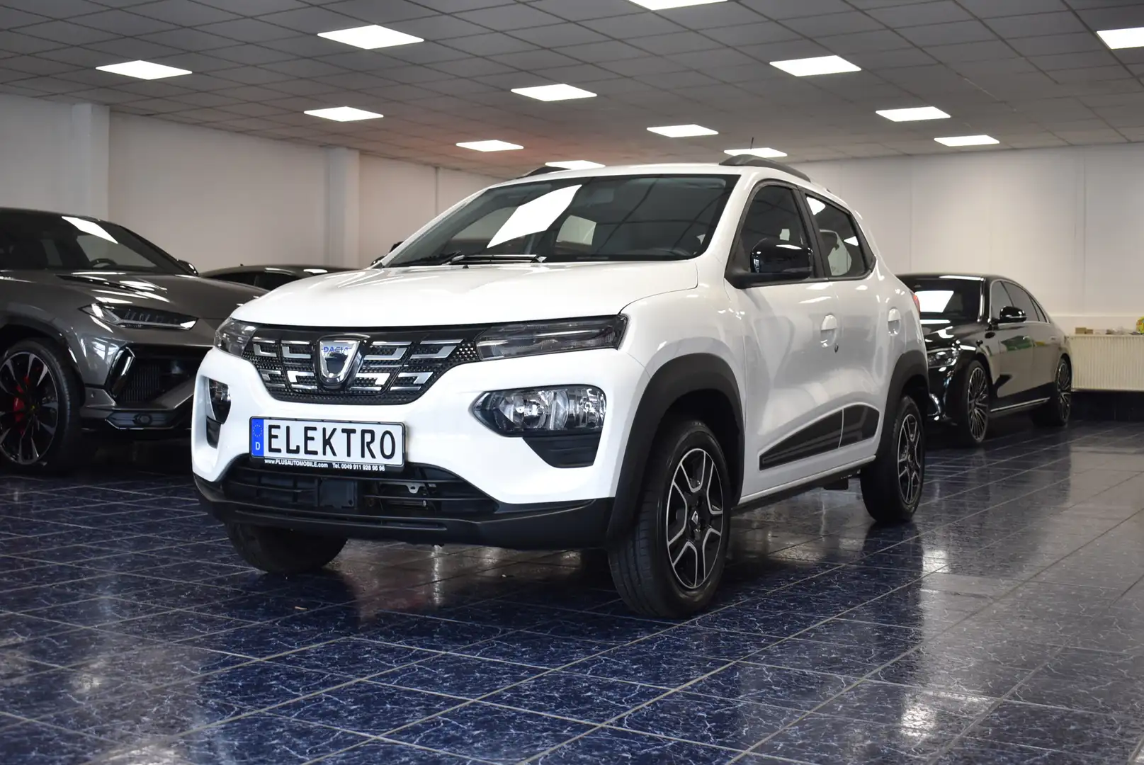 Dacia Spring Comfort Klima Teilleder Temp 1-Hand Weiß - 2