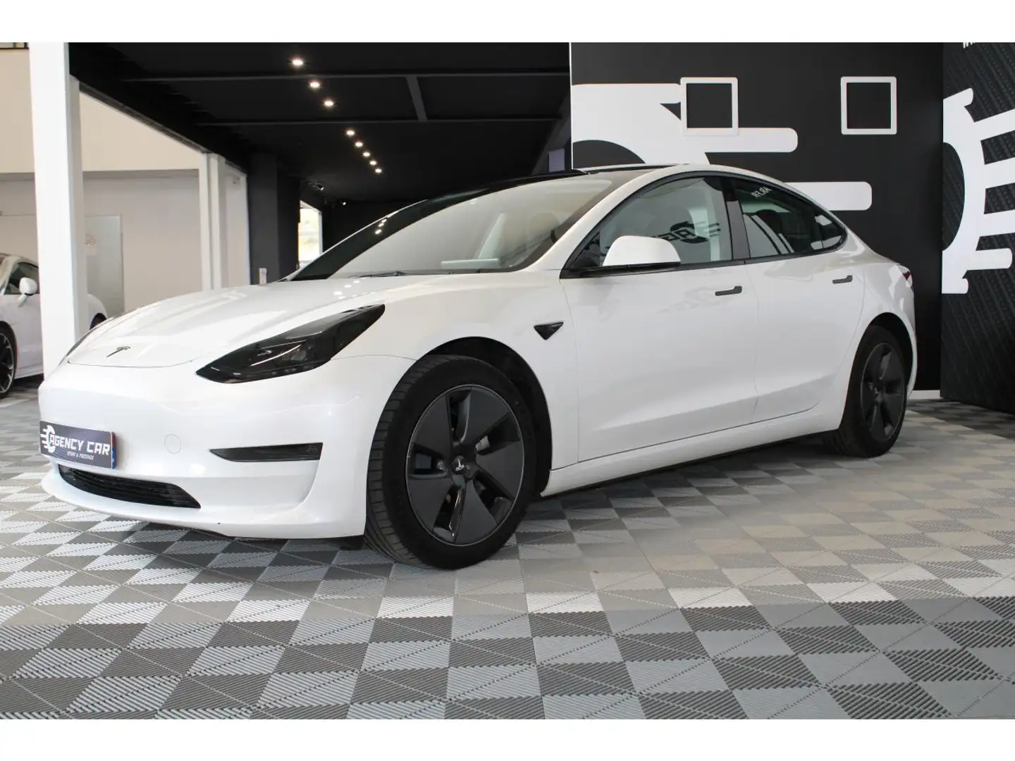 Tesla Model 3 Dual Motor AWD MY22  Long-Range Pack BOOST Blanc - 2