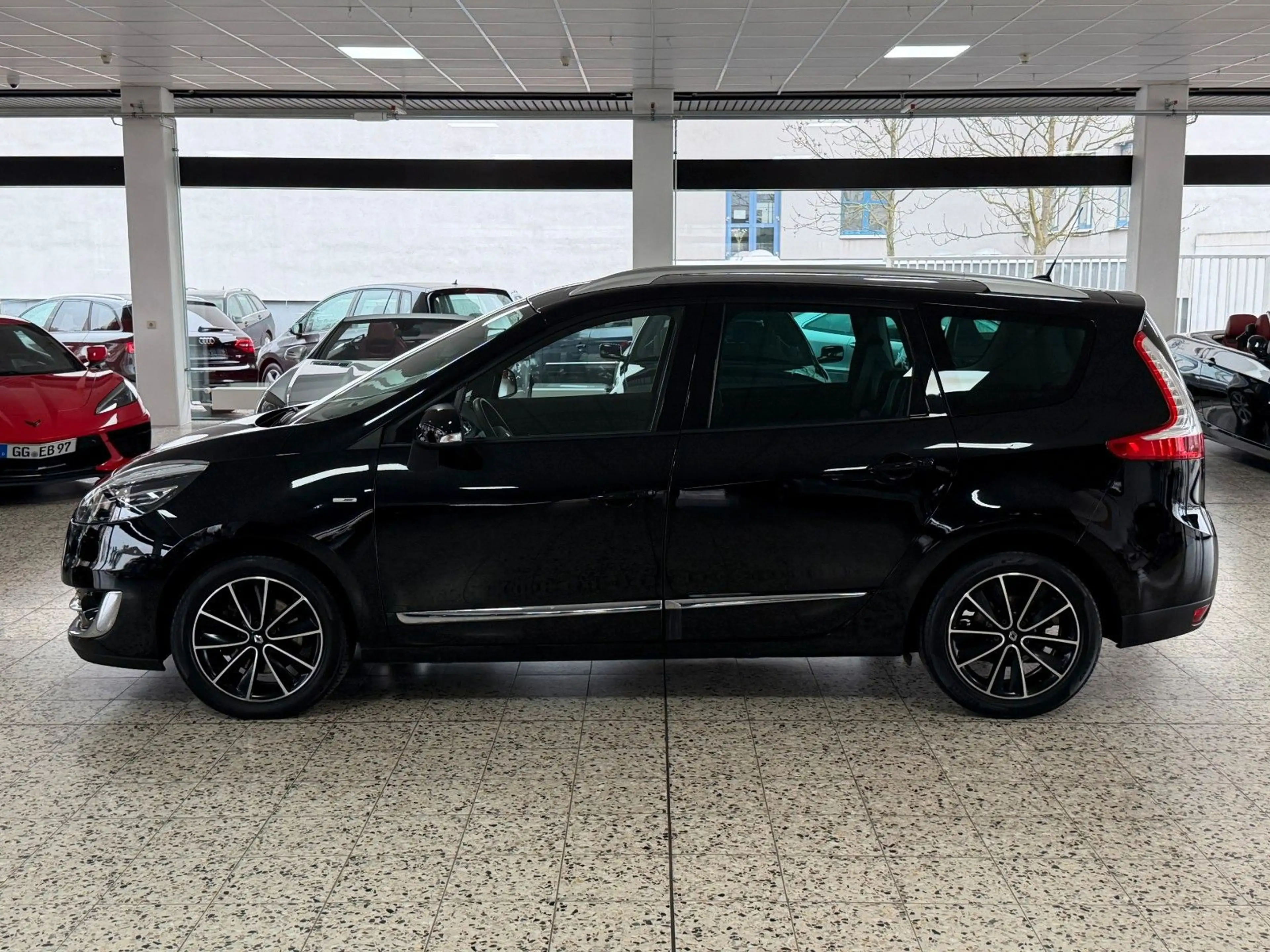 Renault Grand Scenic III 130 BOSE Edition/Kamera/7-Sitze — photo 4