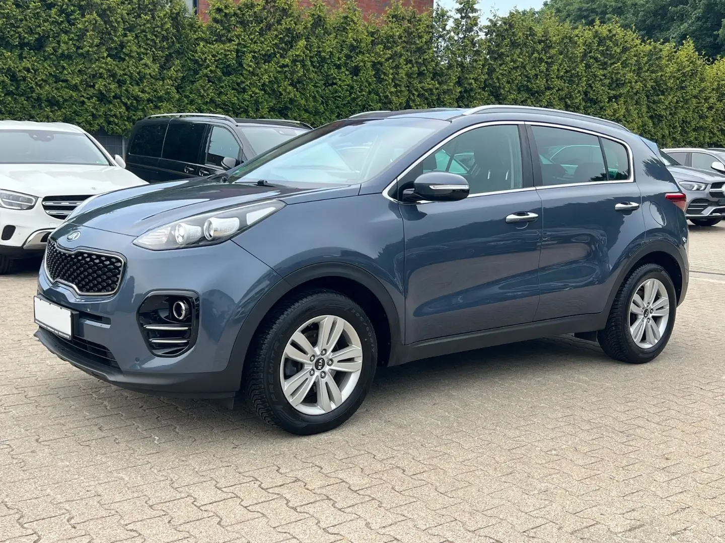 Kia Sportage Dream Team 2WD Bleu - 1