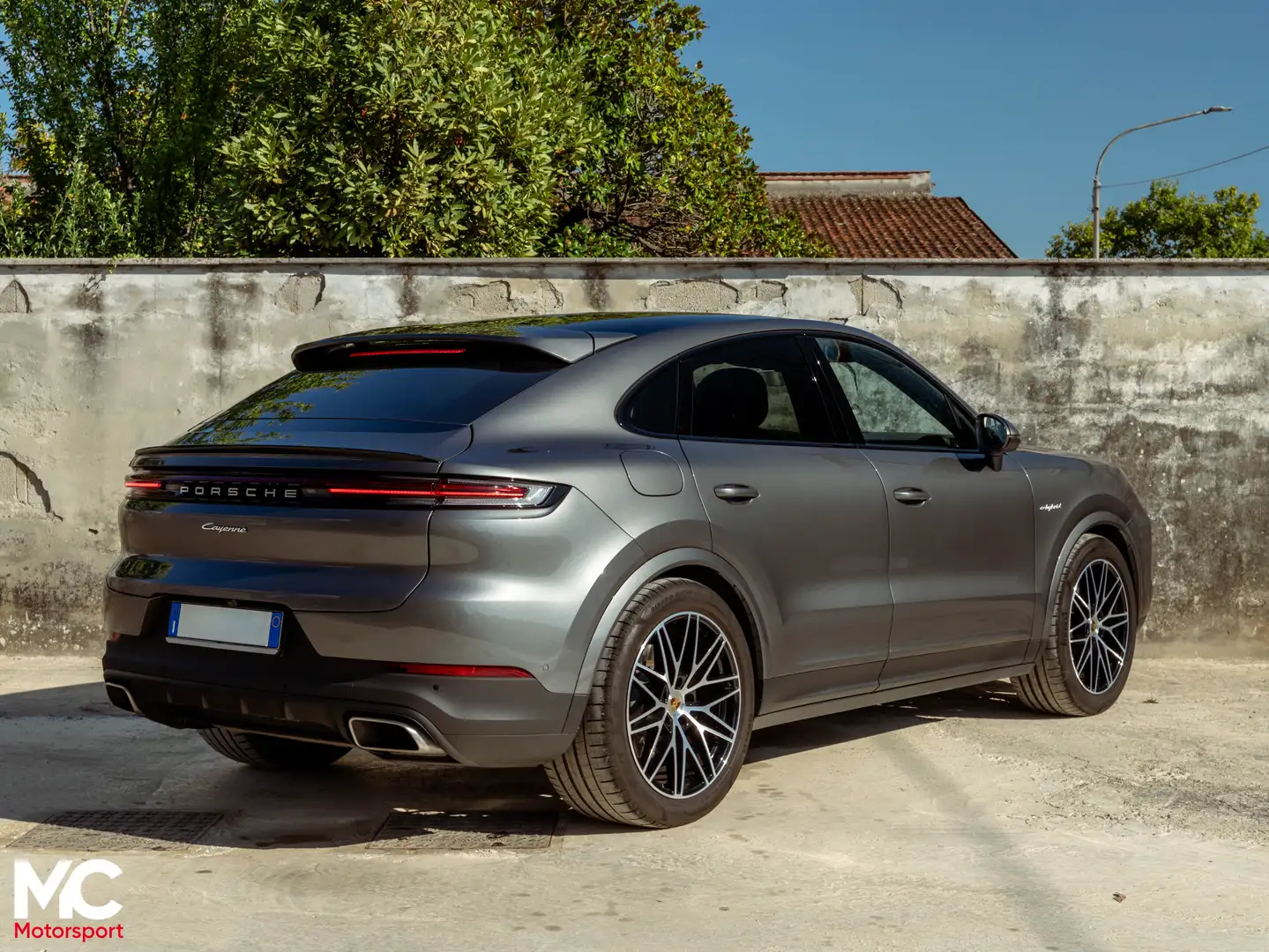 Porsche Cayenne Cayenne Coupe 3.0 e-hybrid 5 posti - Iva esposta Grigio - 2