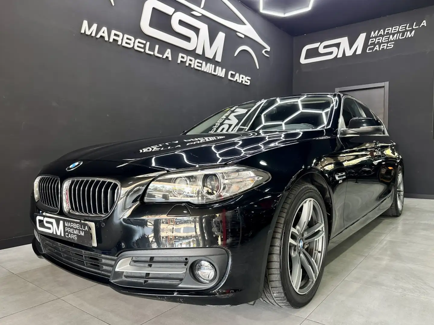BMW 525 525dA xDrive Noir - 1