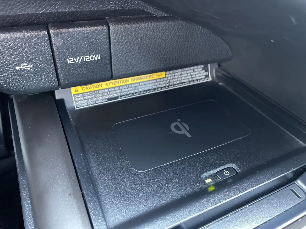 Toyota Camry снимка Toyota Camry
