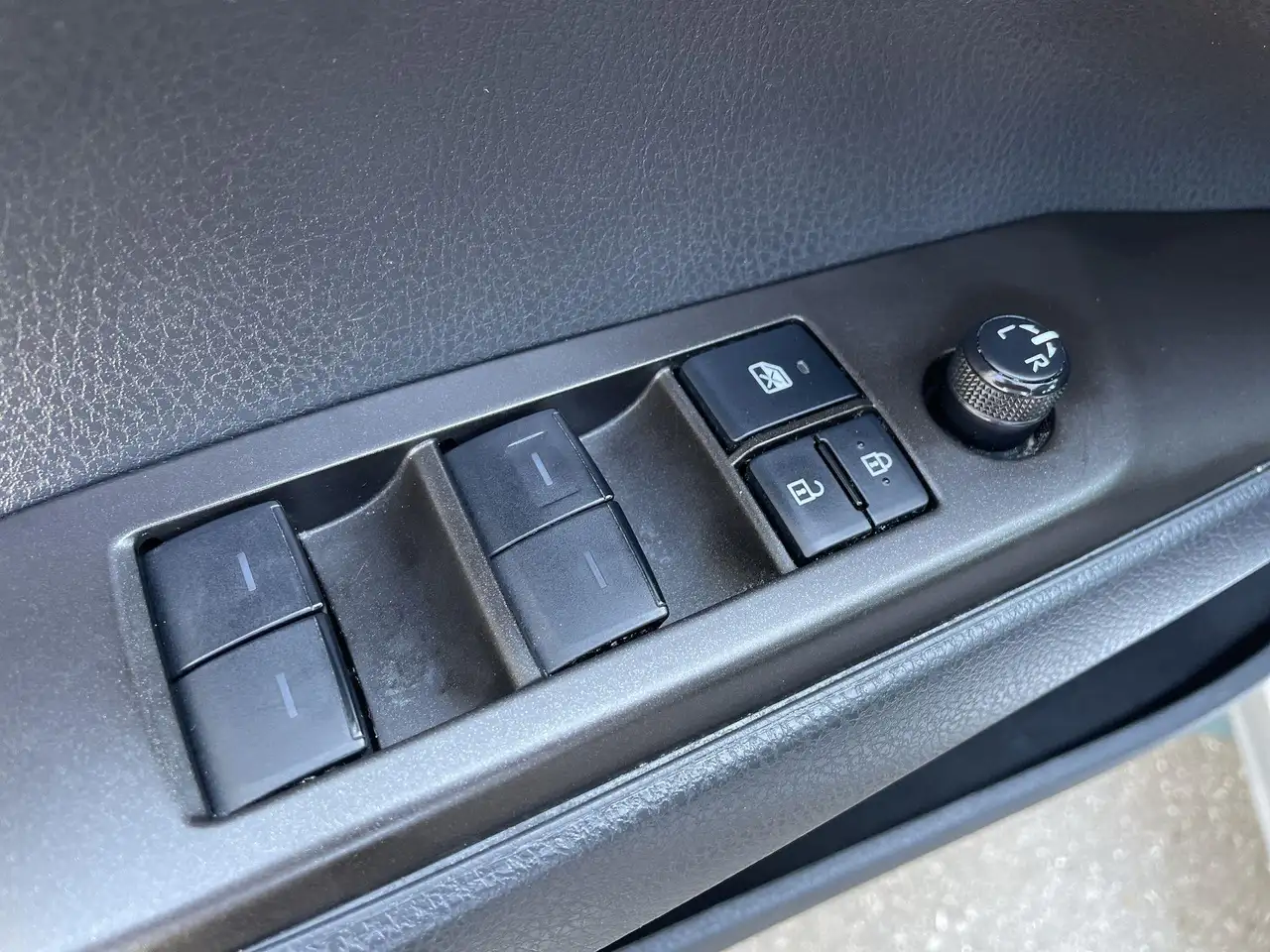 Toyota Camry снимка Toyota Camry