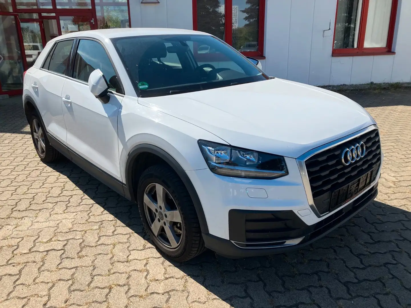 Audi Q2 1.4  KLIMA AHK Weiß - 1